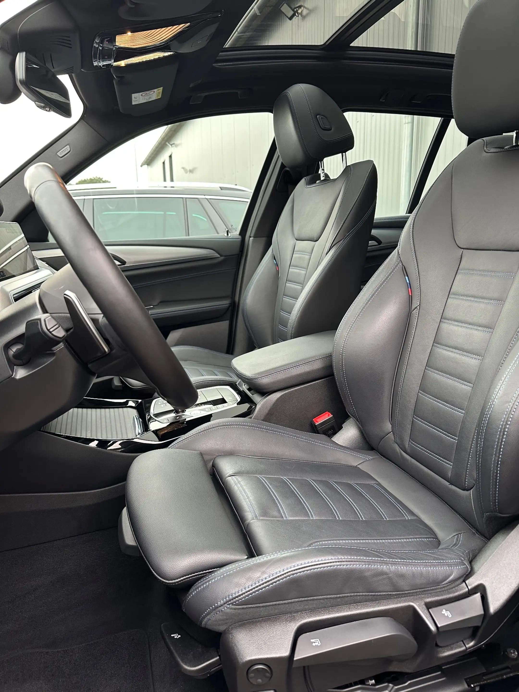 BMW X3 xDrive30e Aut. NAV+LED+PANO+AHK+HUD+19ZO+KAMERA — photo 11