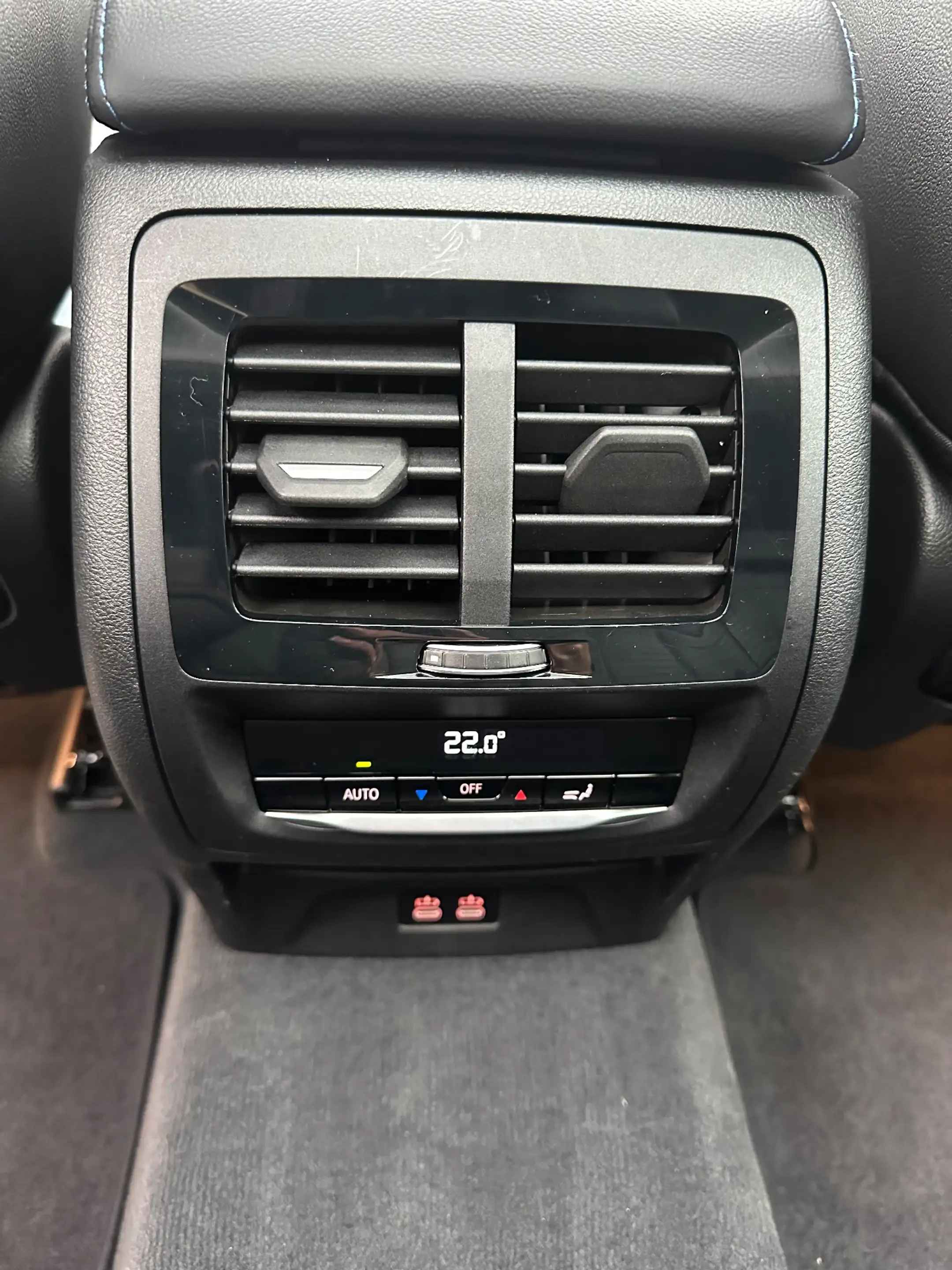 BMW X3 xDrive30e Aut. NAV+LED+PANO+AHK+HUD+19ZO+KAMERA — photo 13