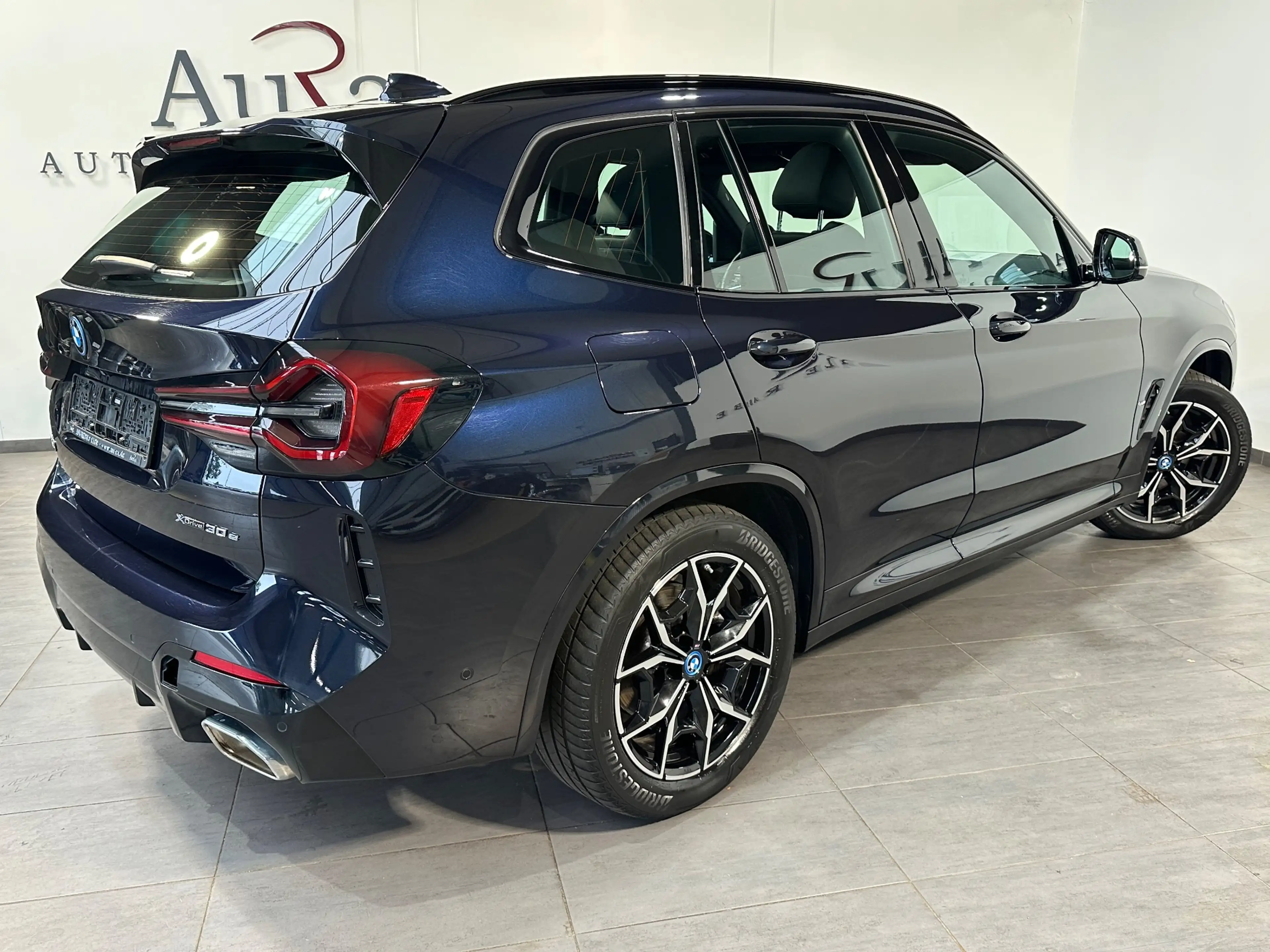 BMW X3 xDrive30e Aut. NAV+LED+PANO+AHK+HUD+19ZO+KAMERA — photo 4