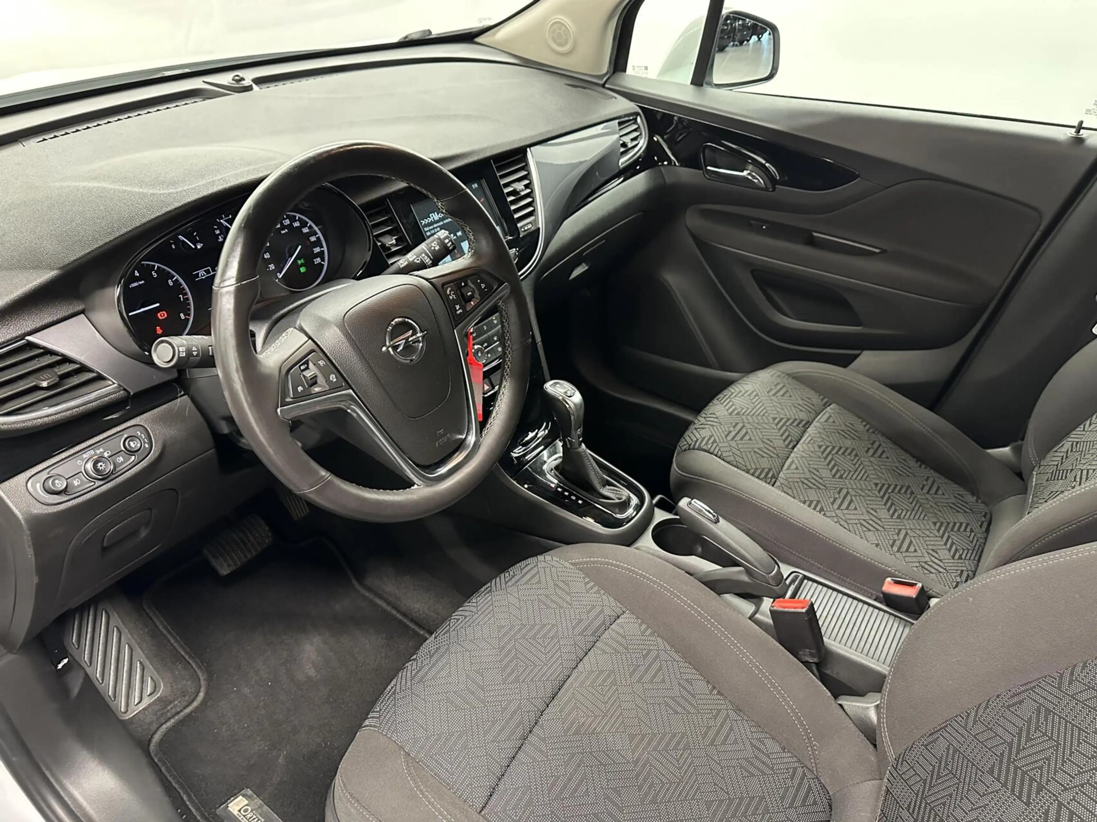 Opel Mokka X 1.4 Turbo 4x4 Innovation STOEL/STUUR VERWARMING CR — photo 15