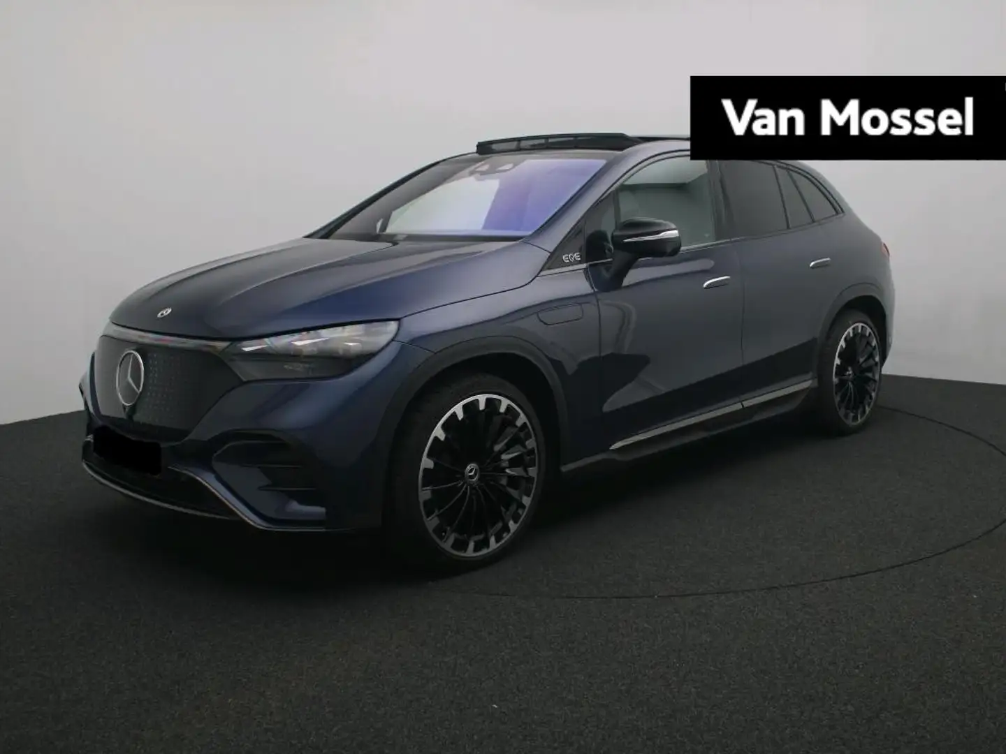 Mercedes-Benz EQE SUV 350 4MATIC AMG Line + PREMIUM PLUS + AIRMATIC + PA Modrá - 1