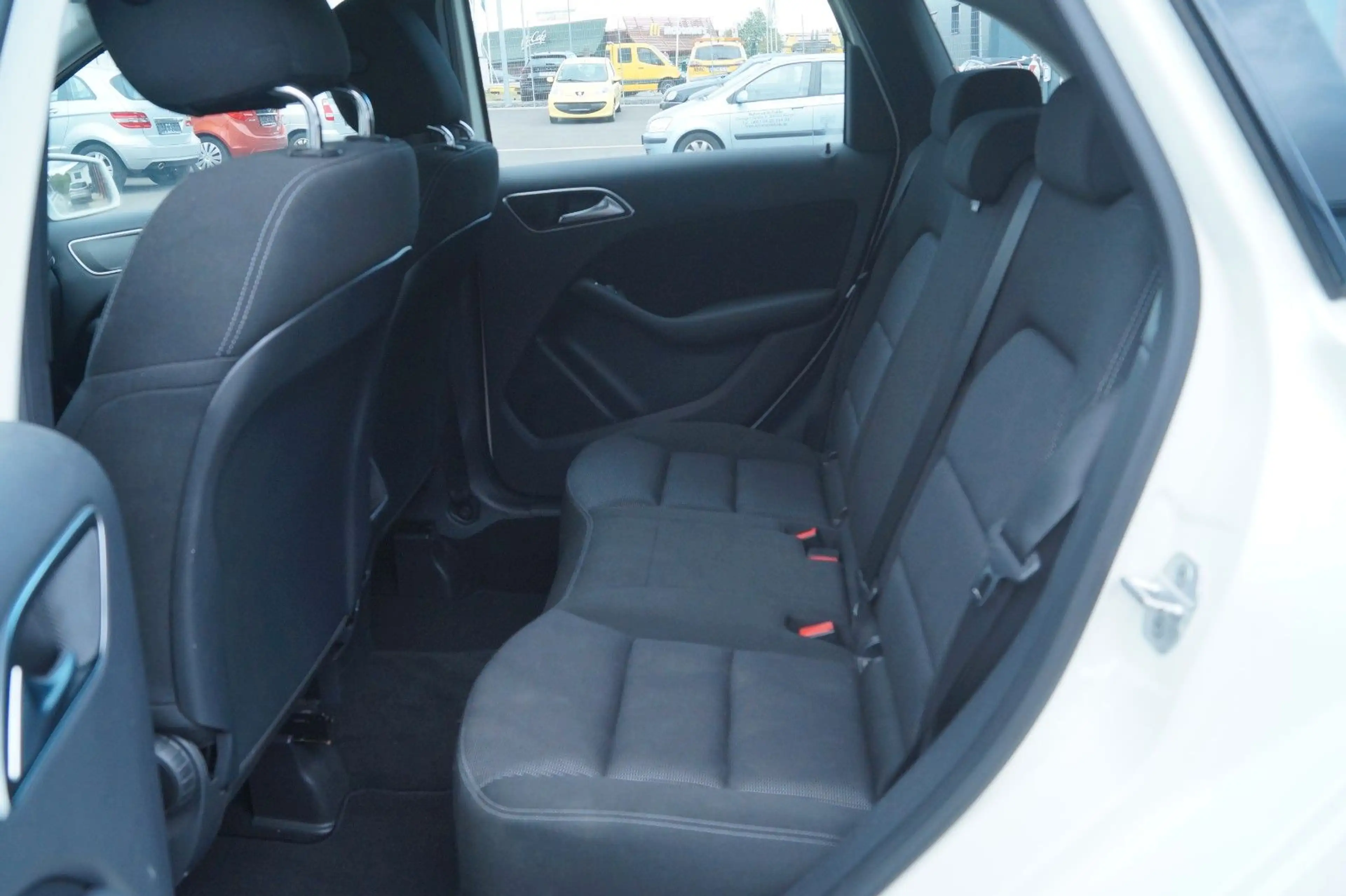 Mercedes-Benz B 180 Automatik *TÜV&Inspek. neu + Garantie — photo 15