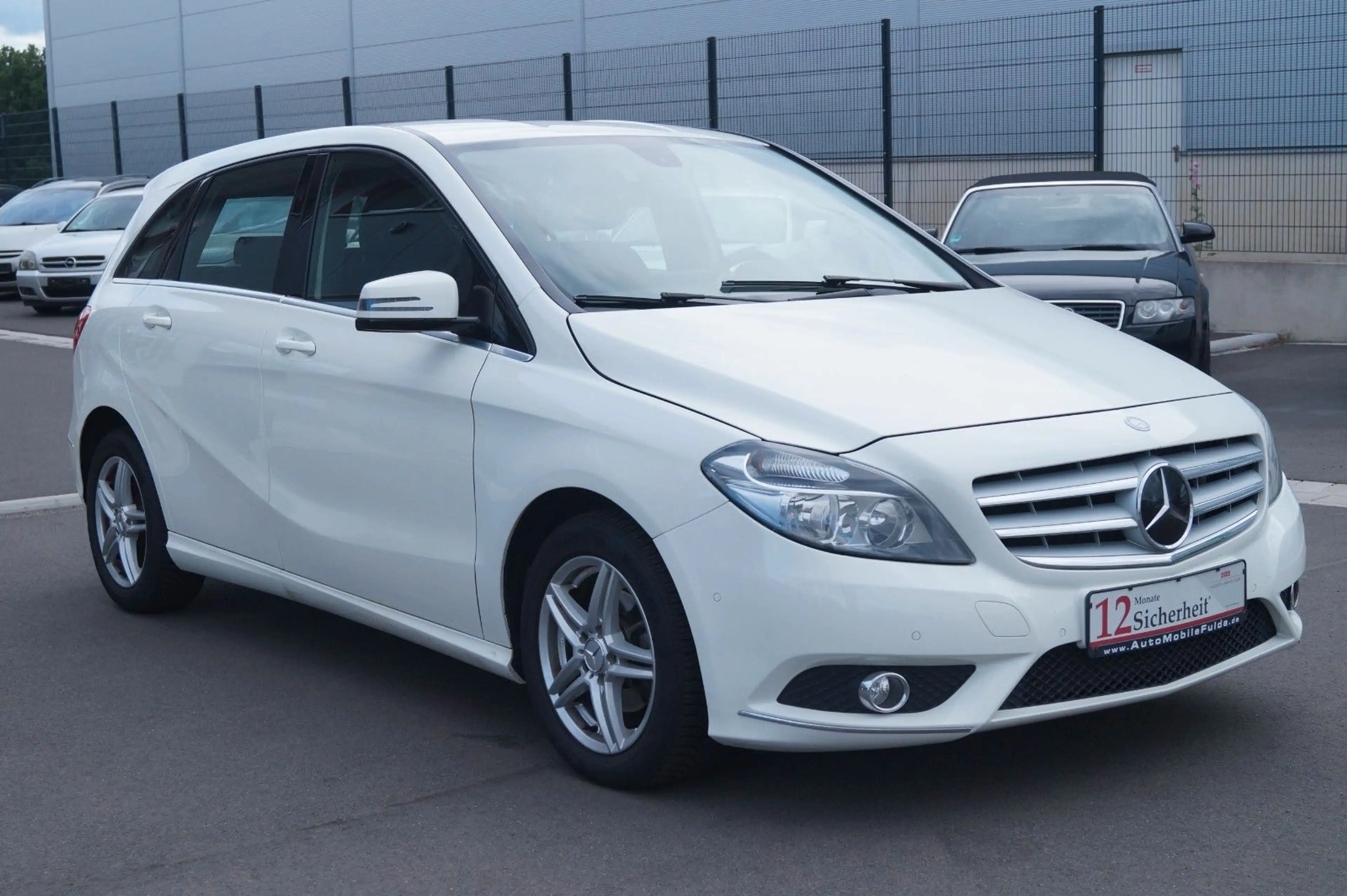 Mercedes-Benz B 180 Automatik *TÜV&Inspek. neu + Garantie — photo 8