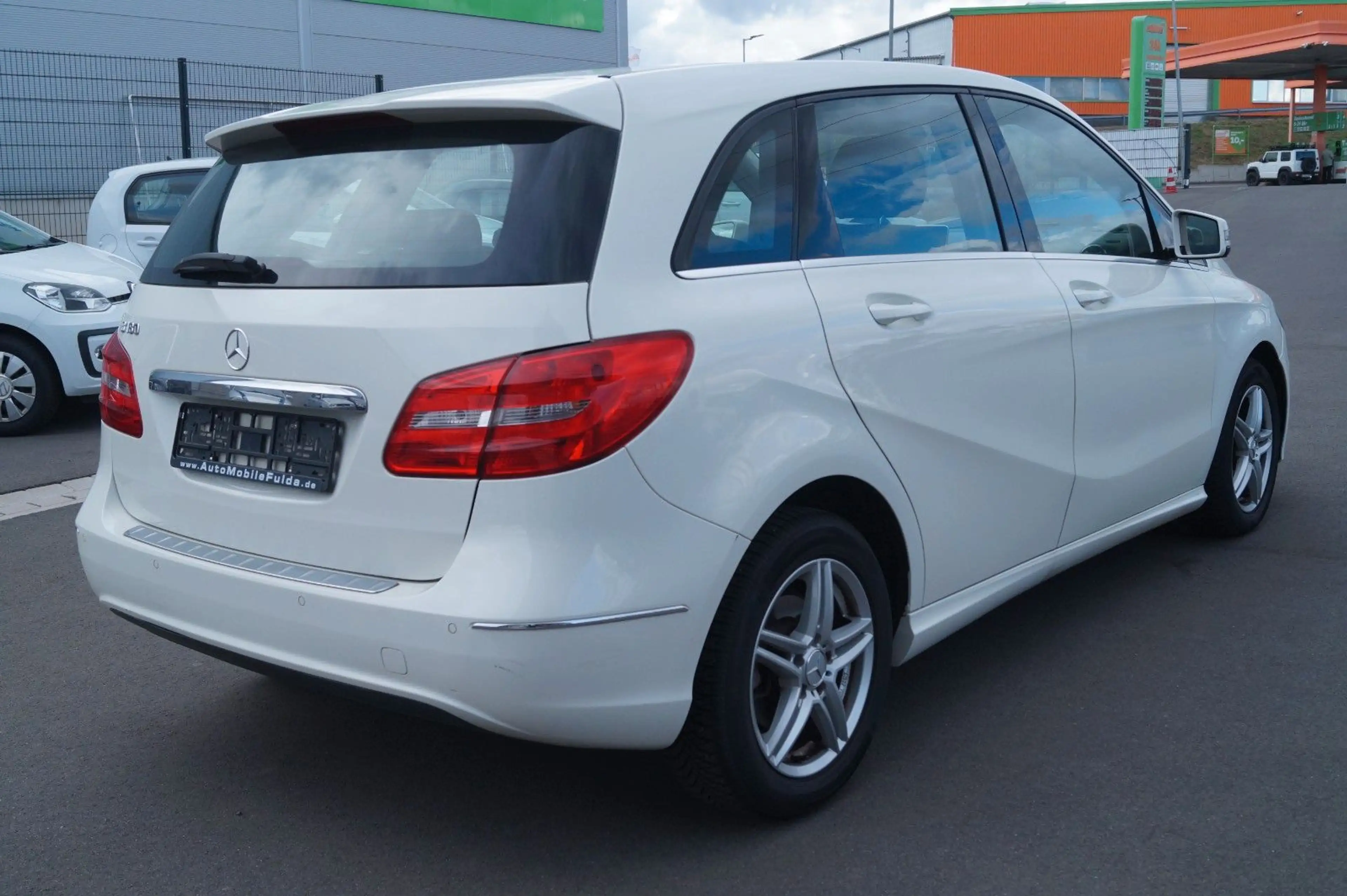 Mercedes-Benz B 180 Automatik *TÜV&Inspek. neu + Garantie — photo 6