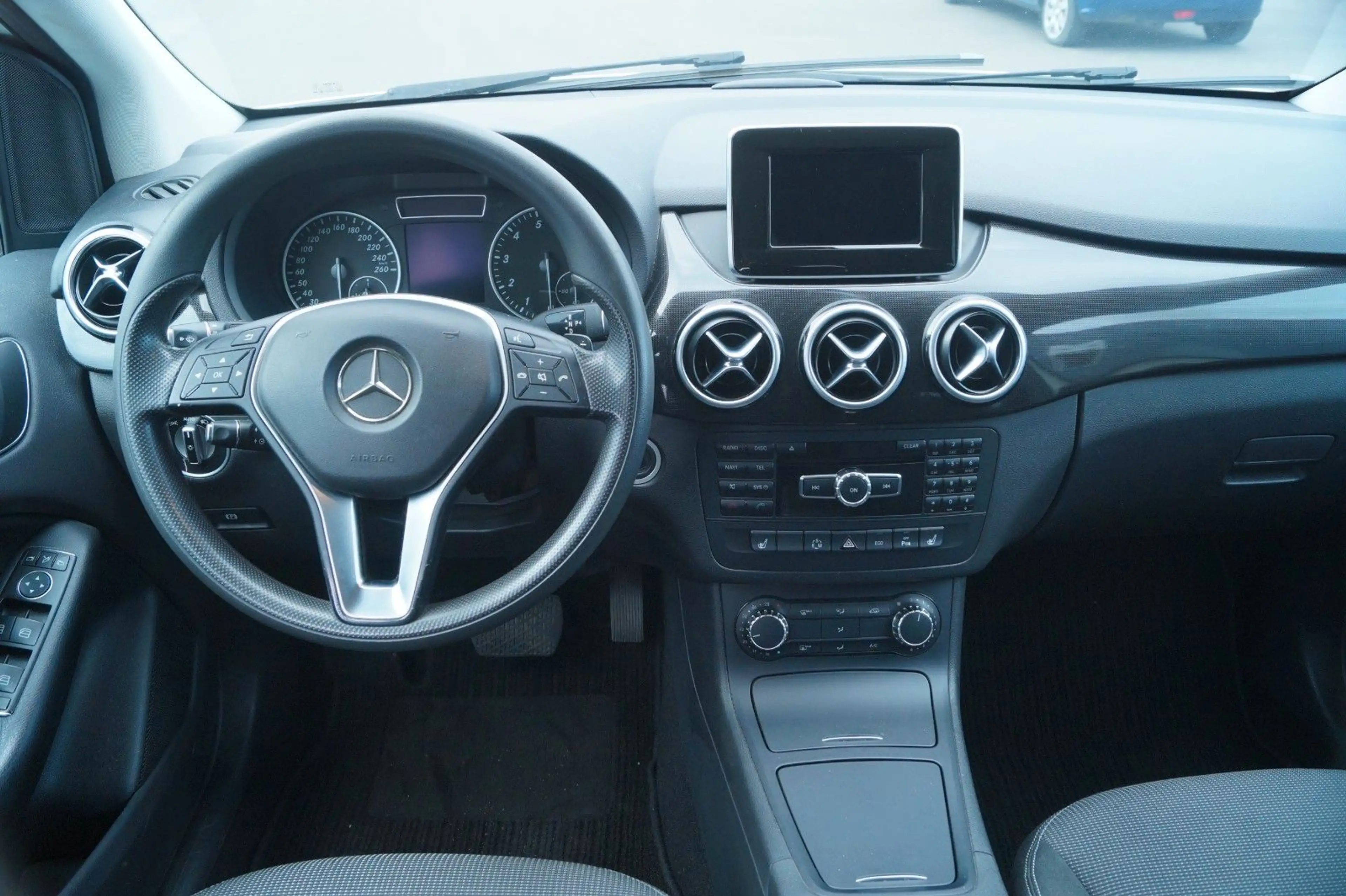 Mercedes-Benz B 180 Automatik *TÜV&Inspek. neu + Garantie — photo 10