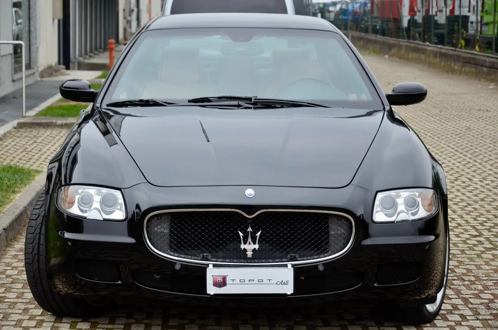 Maserati Quattroporte 4.2 V8 Sport GT 401cv auto UNICOPR, PERMUTE Noir - 2