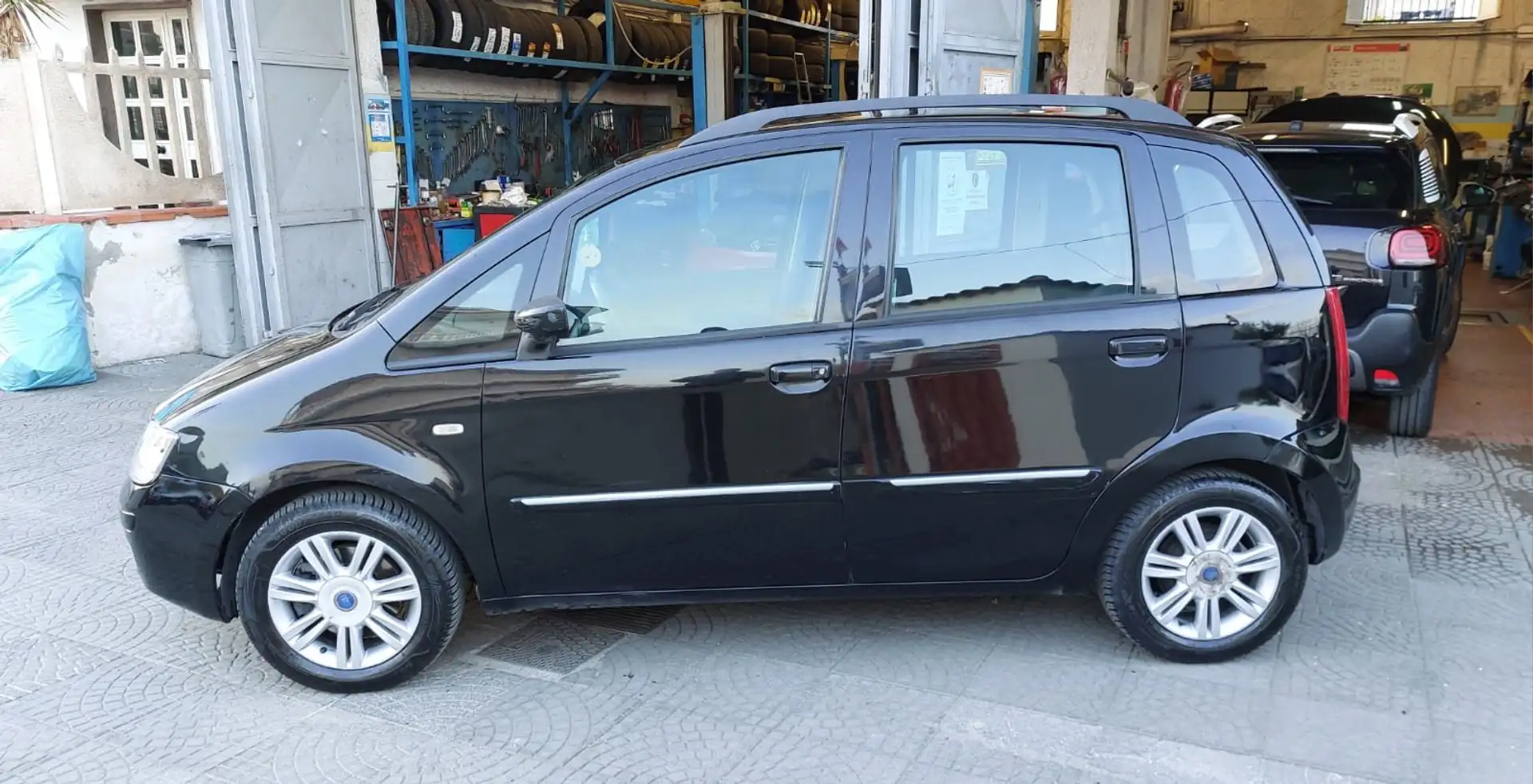 Fiat Idea Idea 1.3 mjt 16v Black Star 90cv Nero - 2