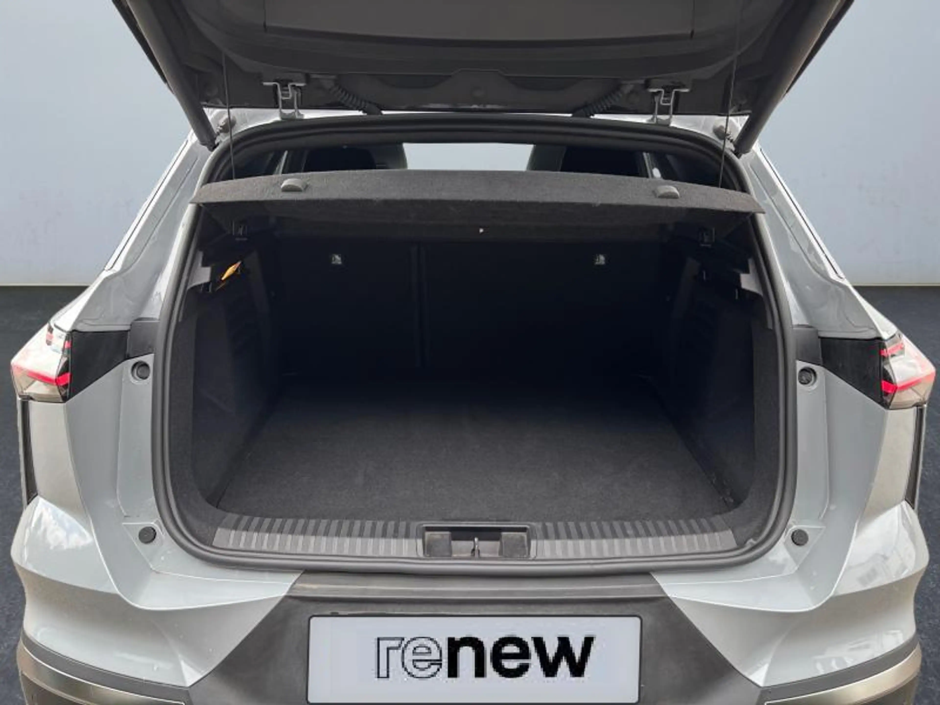 Renault Symbioz 1.6i Iconic Hybrid 145 Hp — photo 9