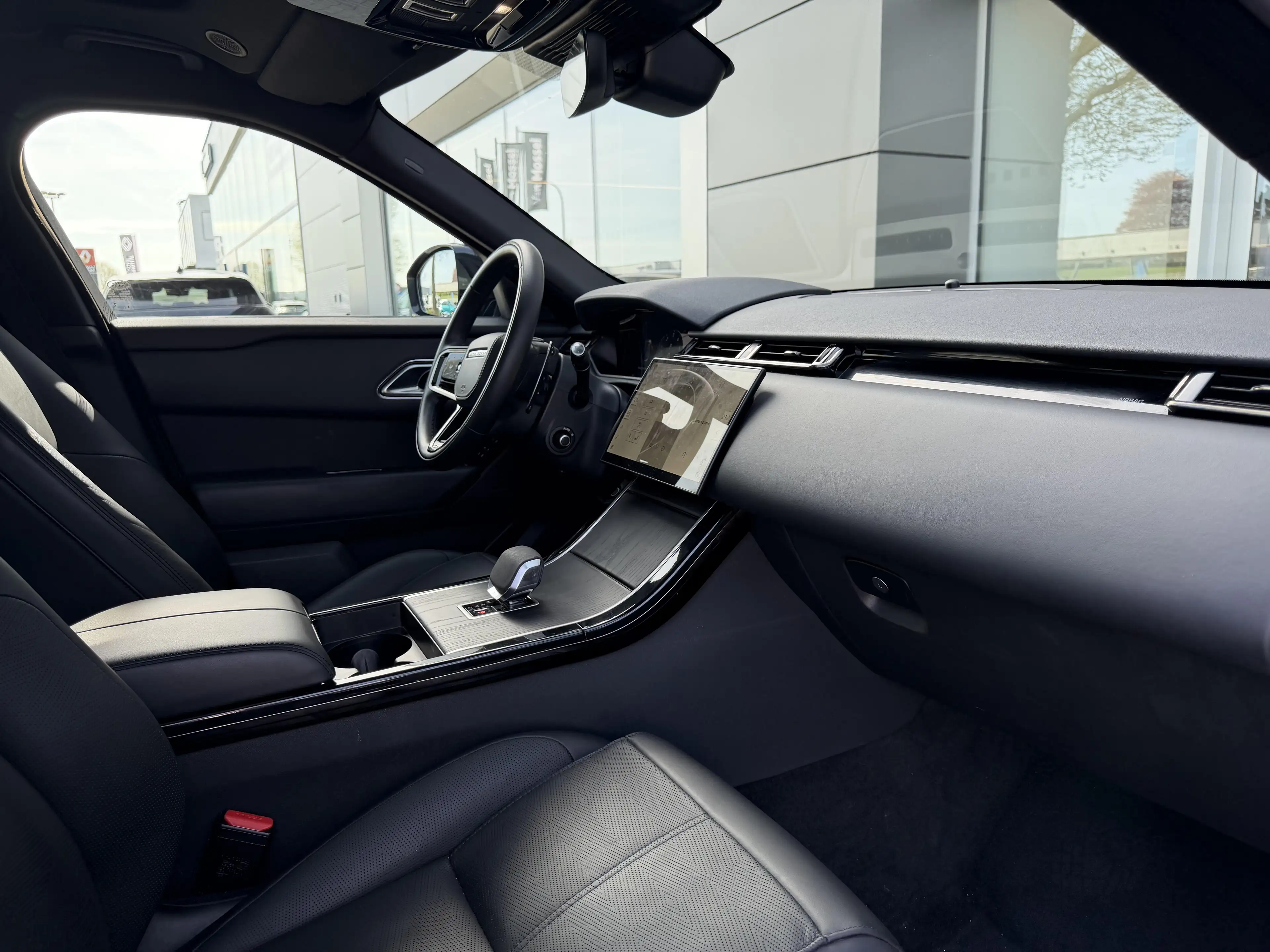 Land Rover Range Rover Velar P400e Dynamic HSE FULL! | Meridian | Camera | Carp — photo 10