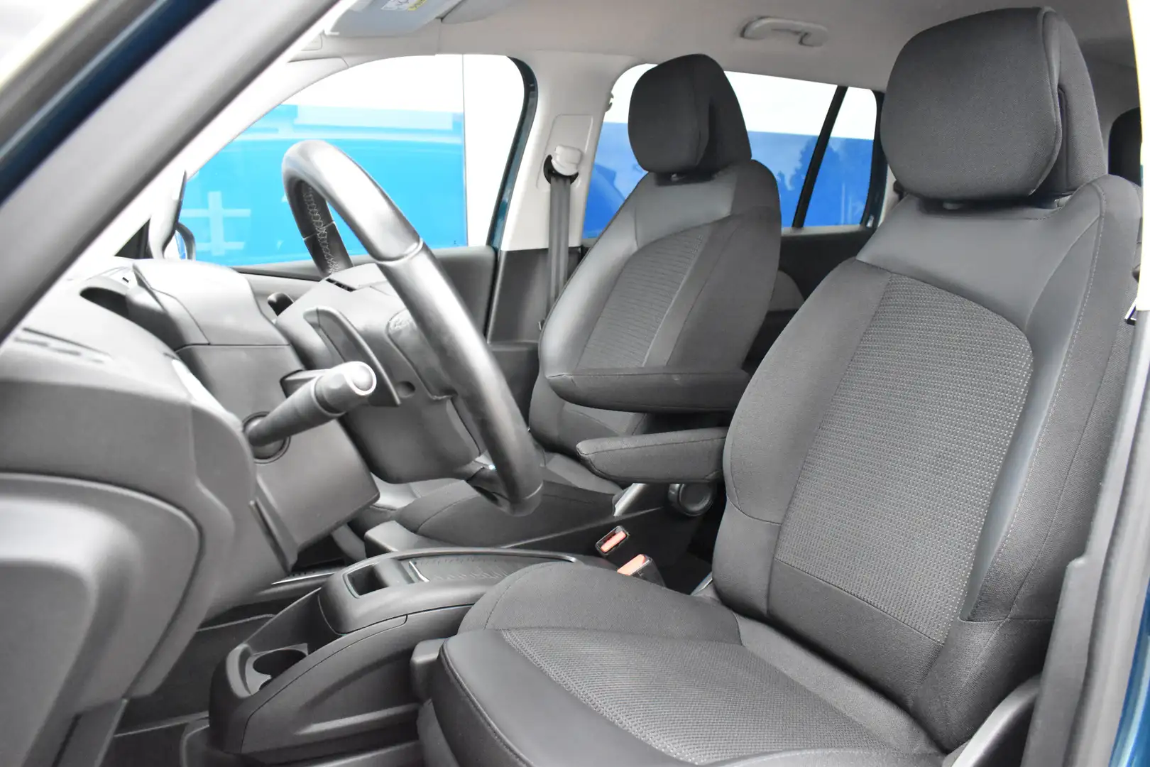 Citroen Grand C4 SpaceTourer PureTech 130 EAT8 Shine | Automaat | Navi | Airco Groen - 2