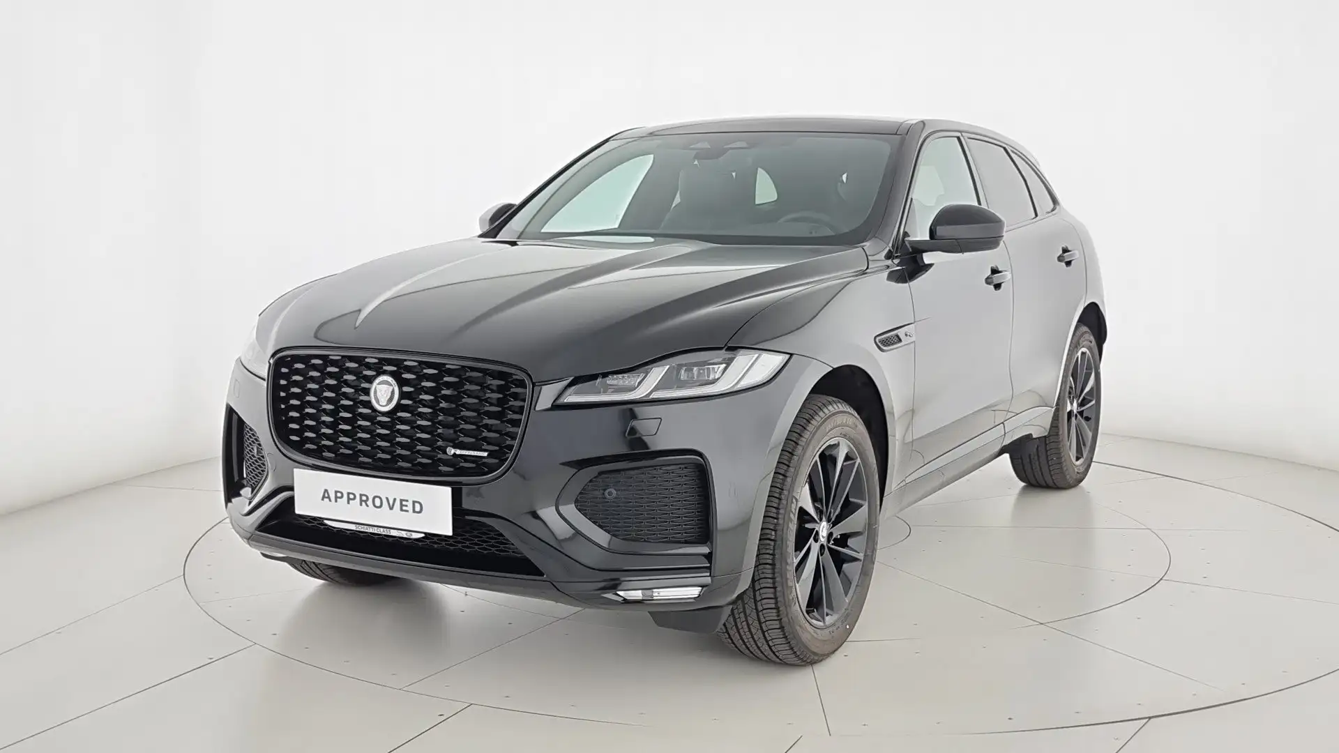 Jaguar F-Pace 2.0D 163CV AWD R-Dynamic S N1 Autocarro km zero Schwarz - 1