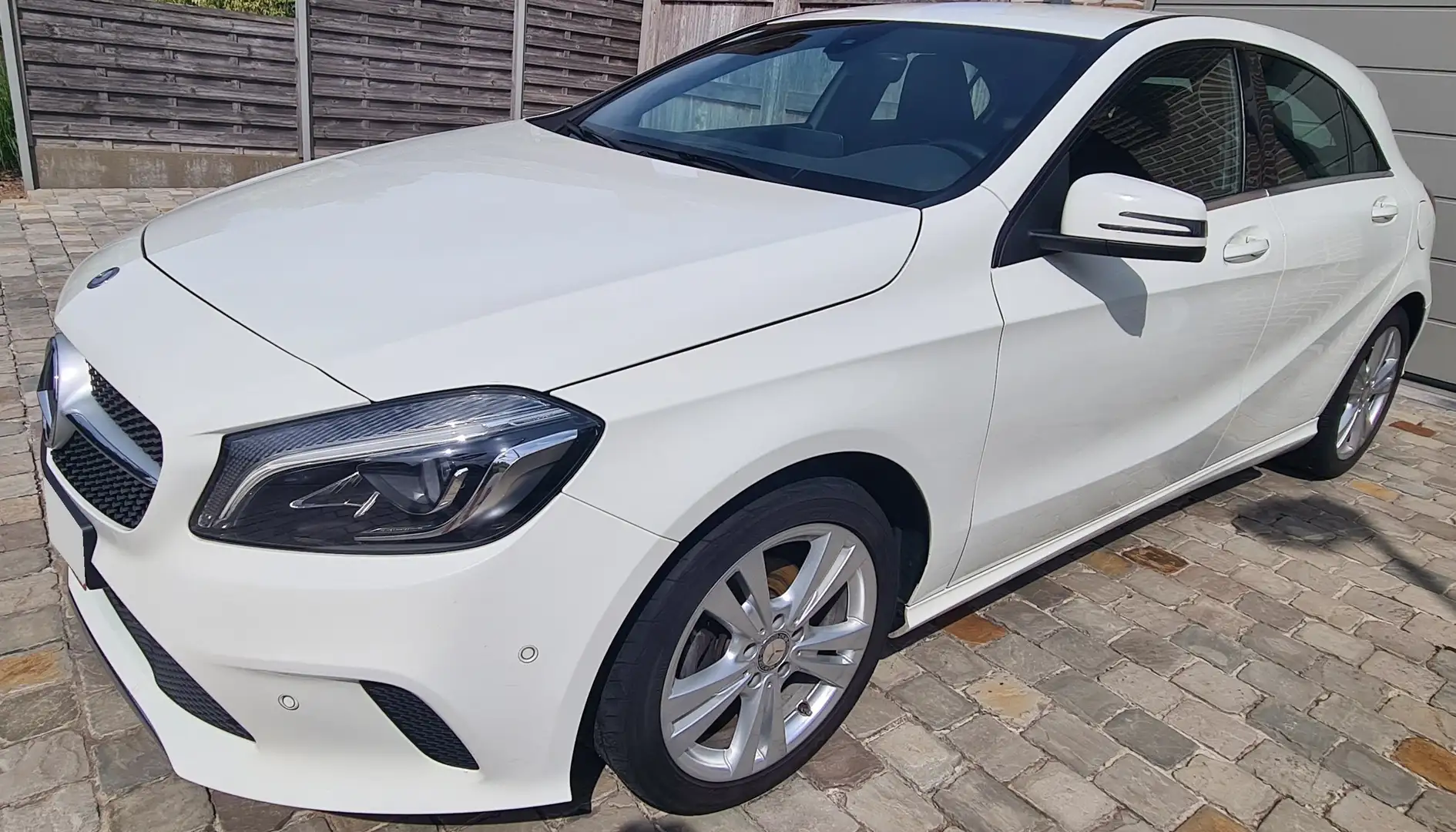 Mercedes-Benz A 180 A 180 d Style Wit - 2