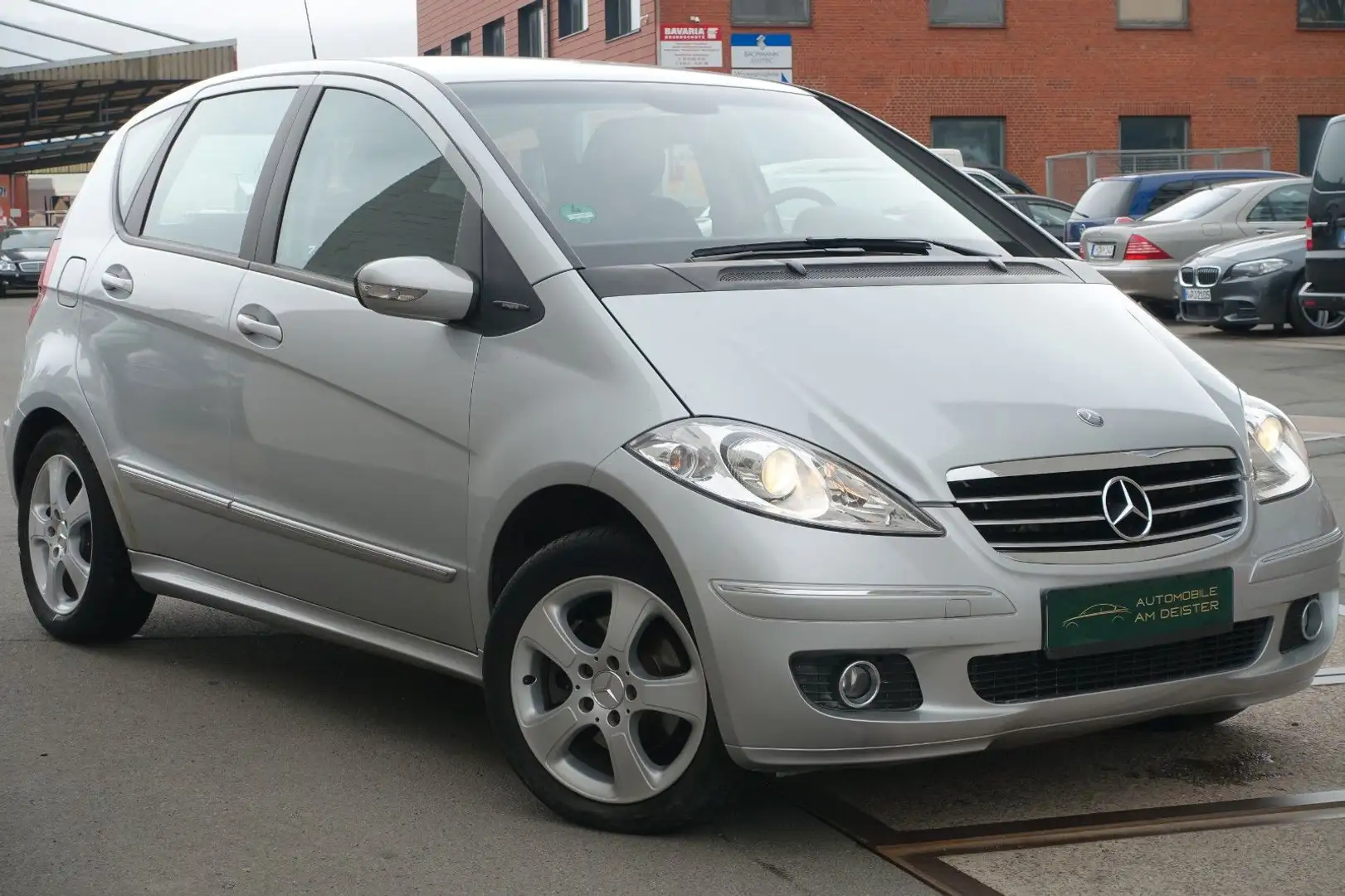 Mercedes-Benz A 170 //AUTOMATIK//AVANTGARDE//TÜV+SER.// Silver - 1