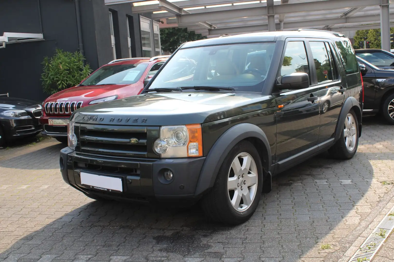 Land Rover Discovery TDV6 HSE*LEDER*NAVI*ESSD*7SITZER! Zelená - 1