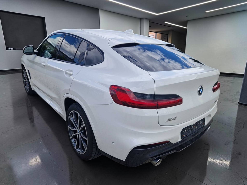 BMW X4 X4 xDrive20d Aut. xLine — photo 2