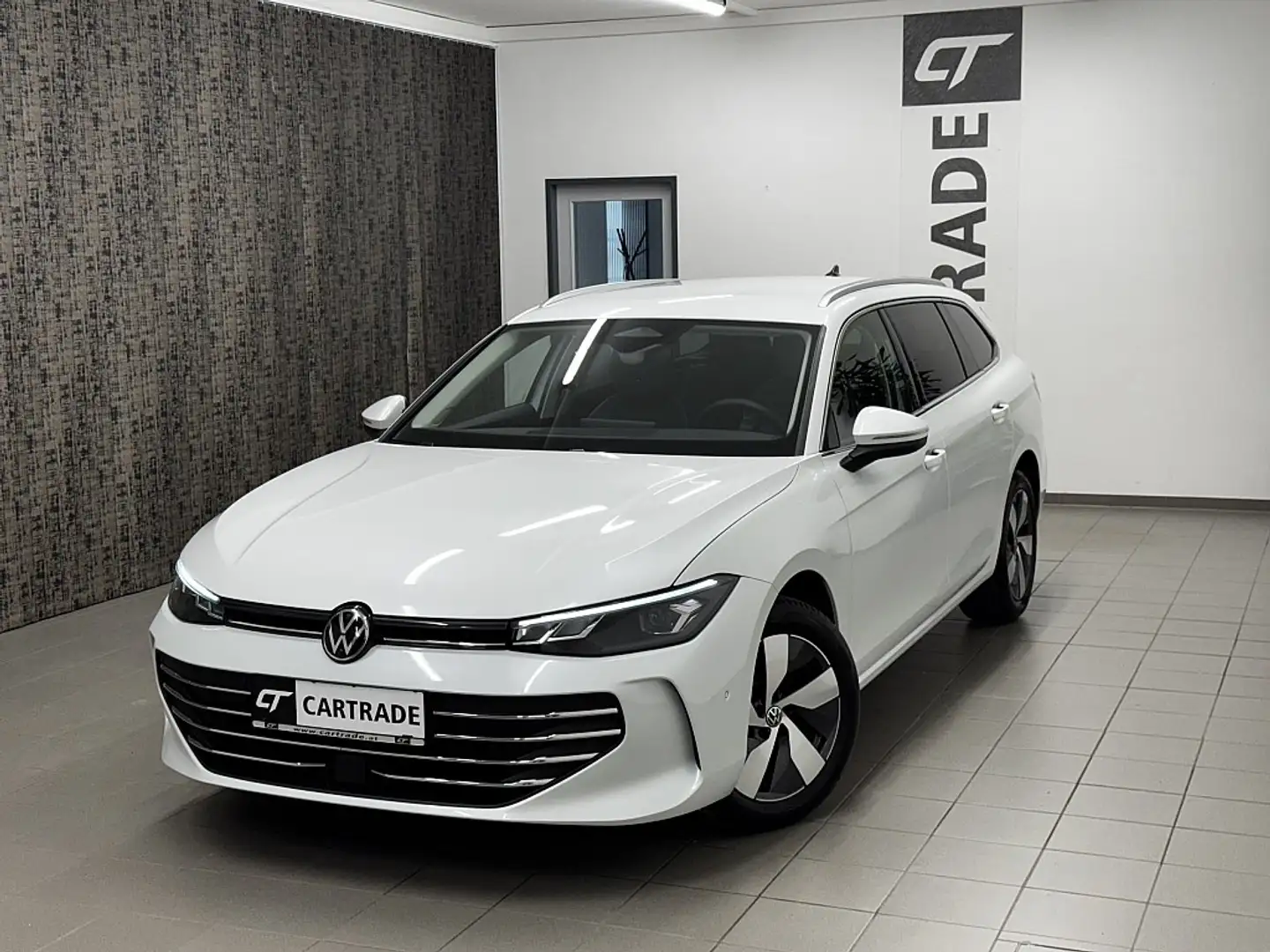 Volkswagen Passat Variant 2.0 TDI SCR Business DSG /LED/ VIRTUAL/ ACC/ MA... Blanc - 2