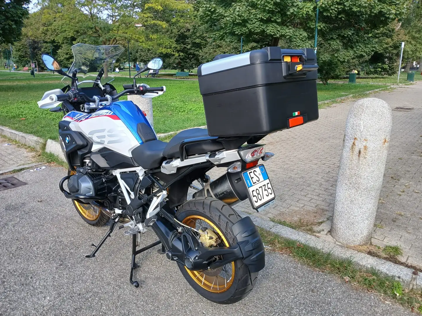 BMW R 1250 RS Albastru - 2