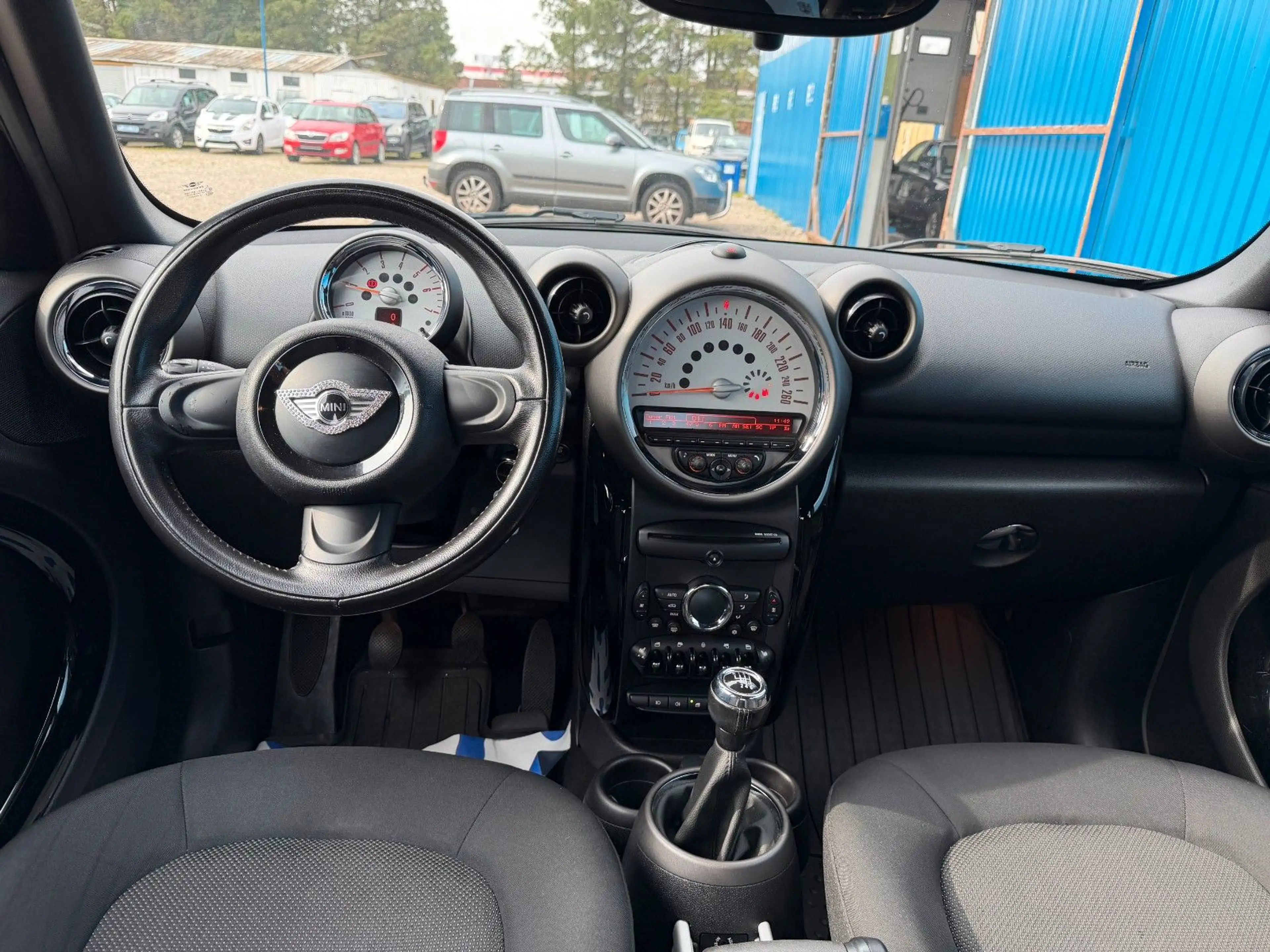 MINI Cooper D COOPER D Countryman**PDC*Sitzheizung** — photo 11