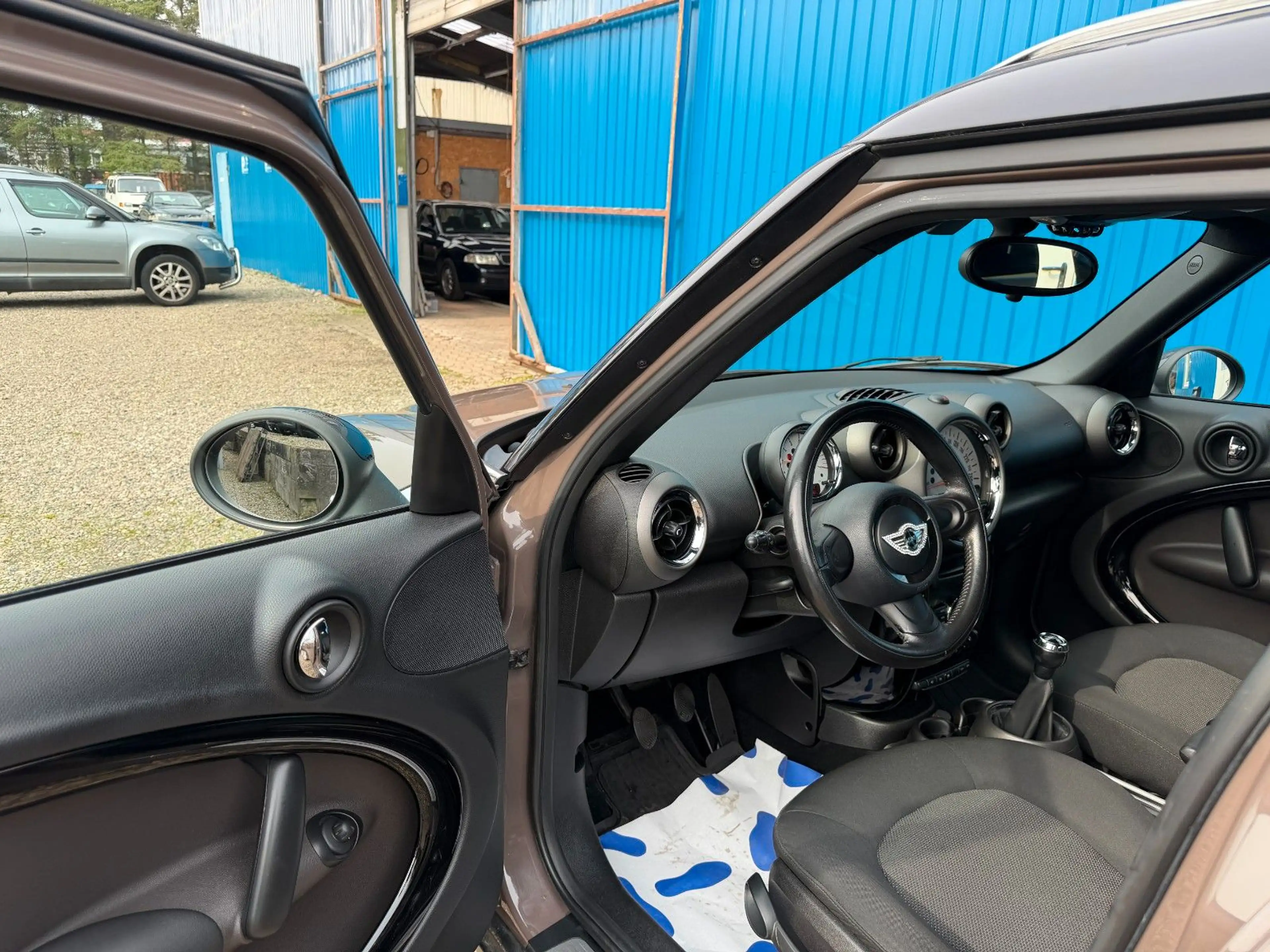 MINI Cooper D COOPER D Countryman**PDC*Sitzheizung** — photo 8