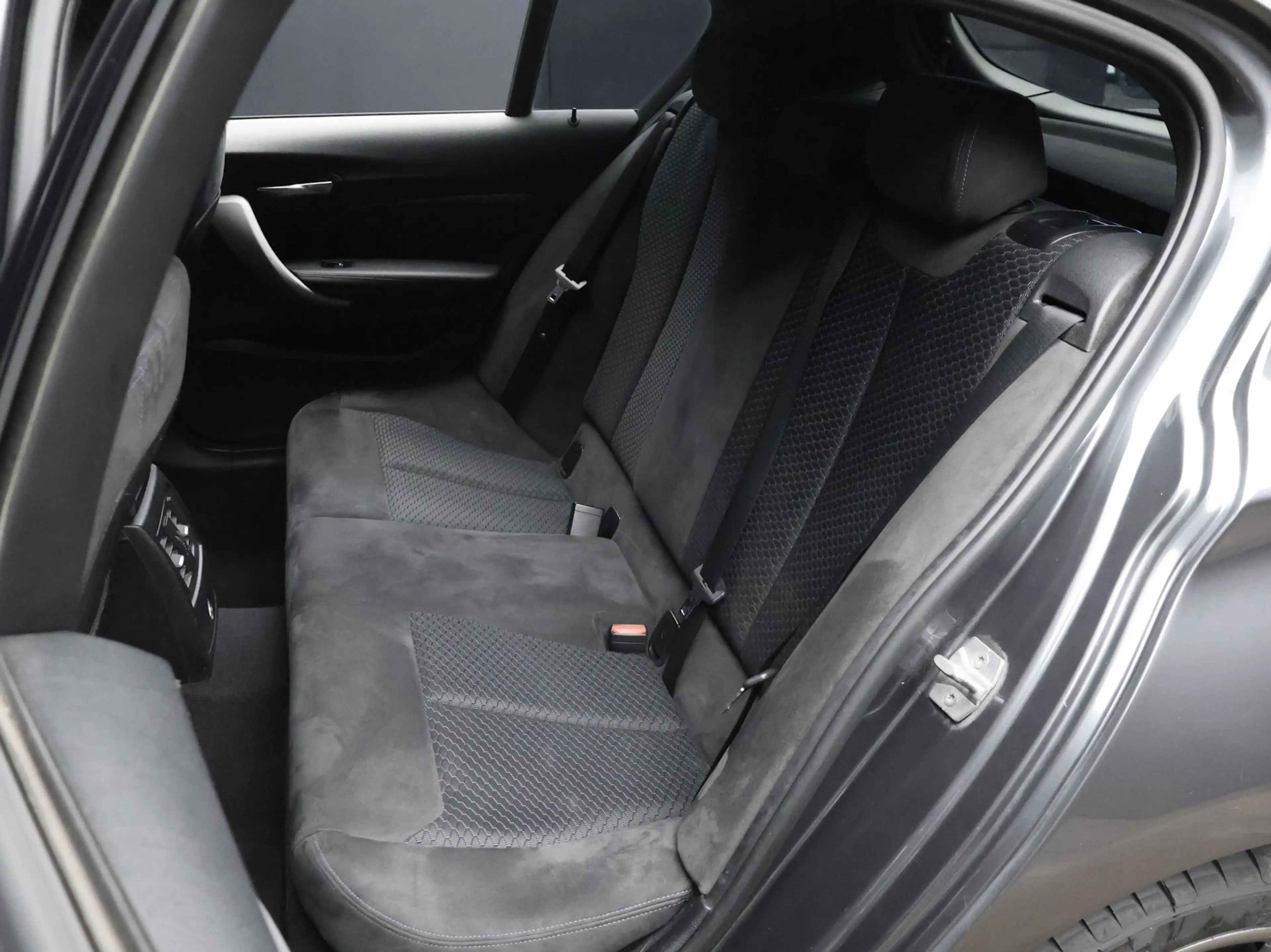 BMW 135 1-serie M135i xDrive Sport (GROOT NAVI,PDC,MATRIX, — photo 39