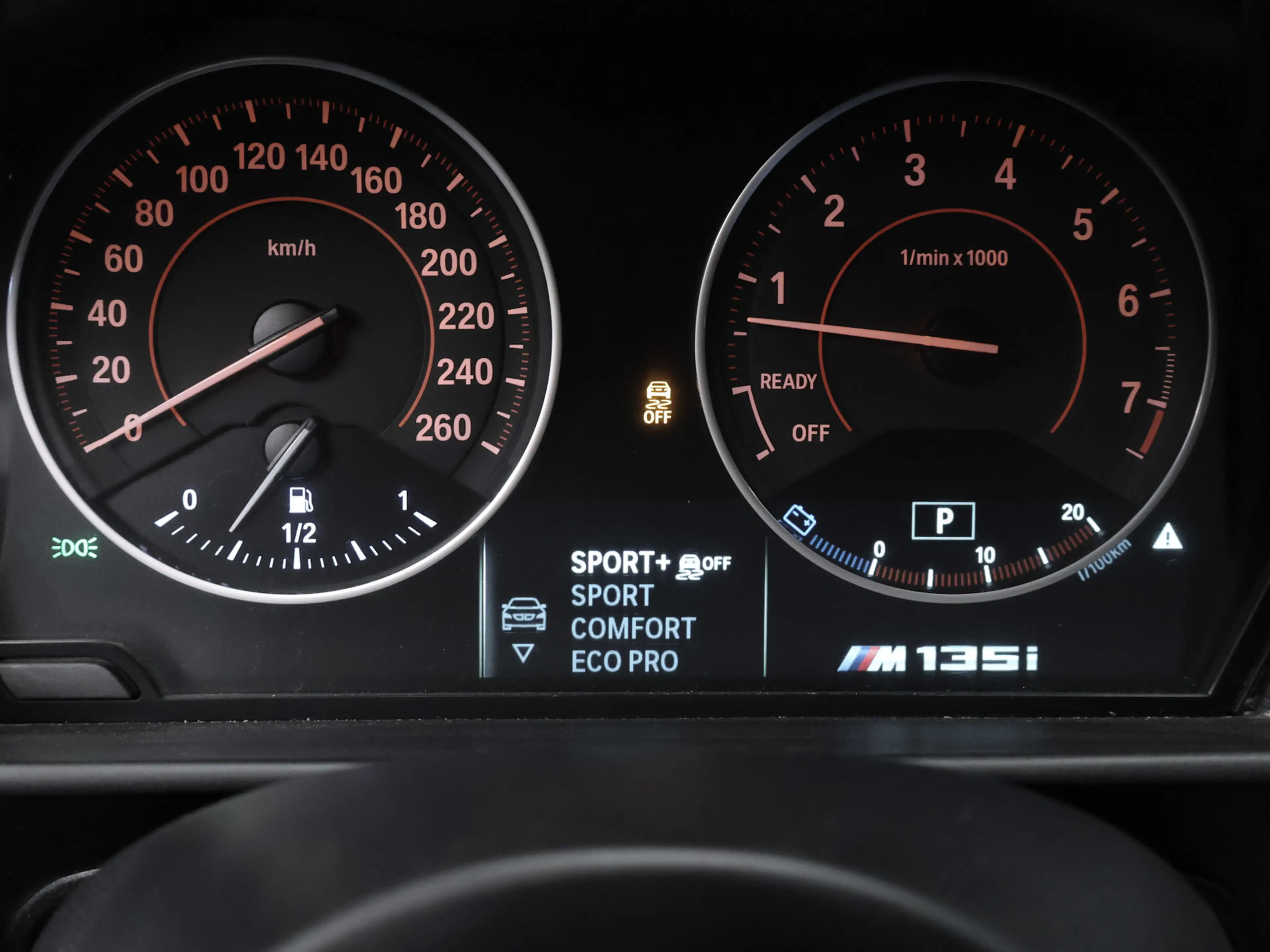 BMW 135 1-serie M135i xDrive Sport (GROOT NAVI,PDC,MATRIX, — photo 9