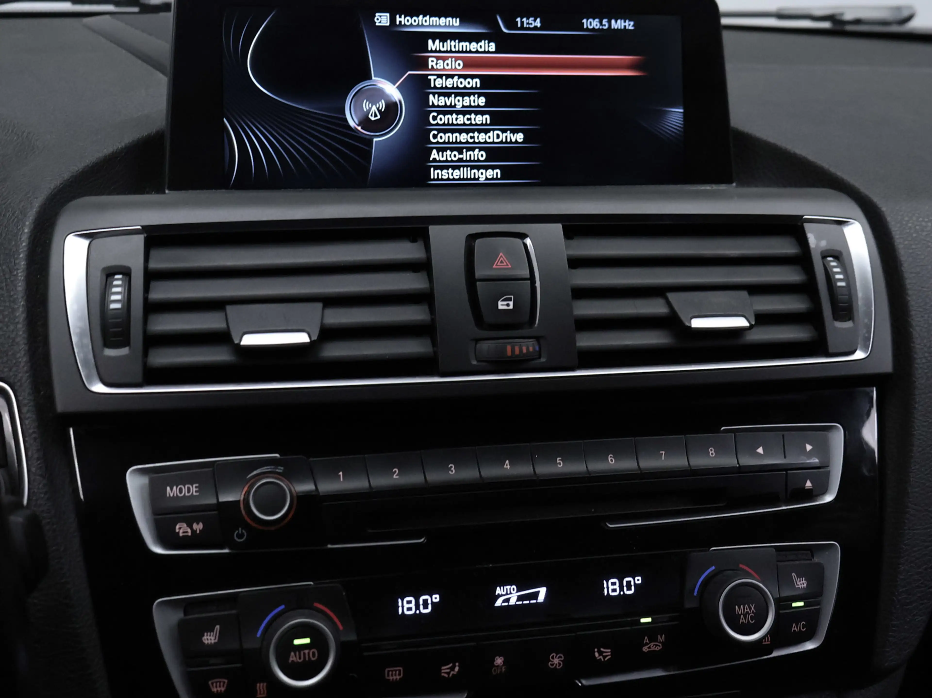 BMW 135 1-serie M135i xDrive Sport (GROOT NAVI,PDC,MATRIX, — photo 24