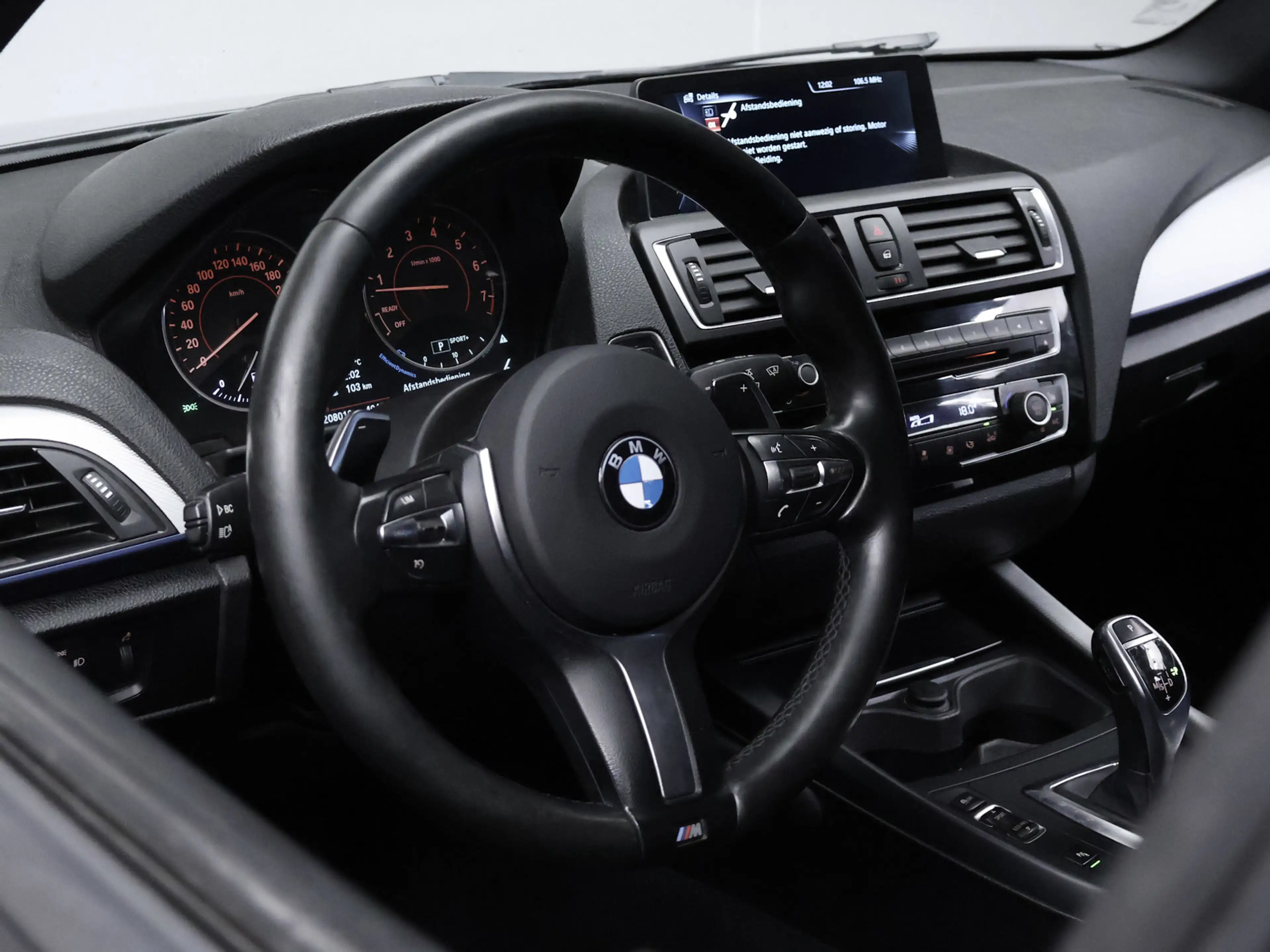 BMW 135 1-serie M135i xDrive Sport (GROOT NAVI,PDC,MATRIX, — photo 37