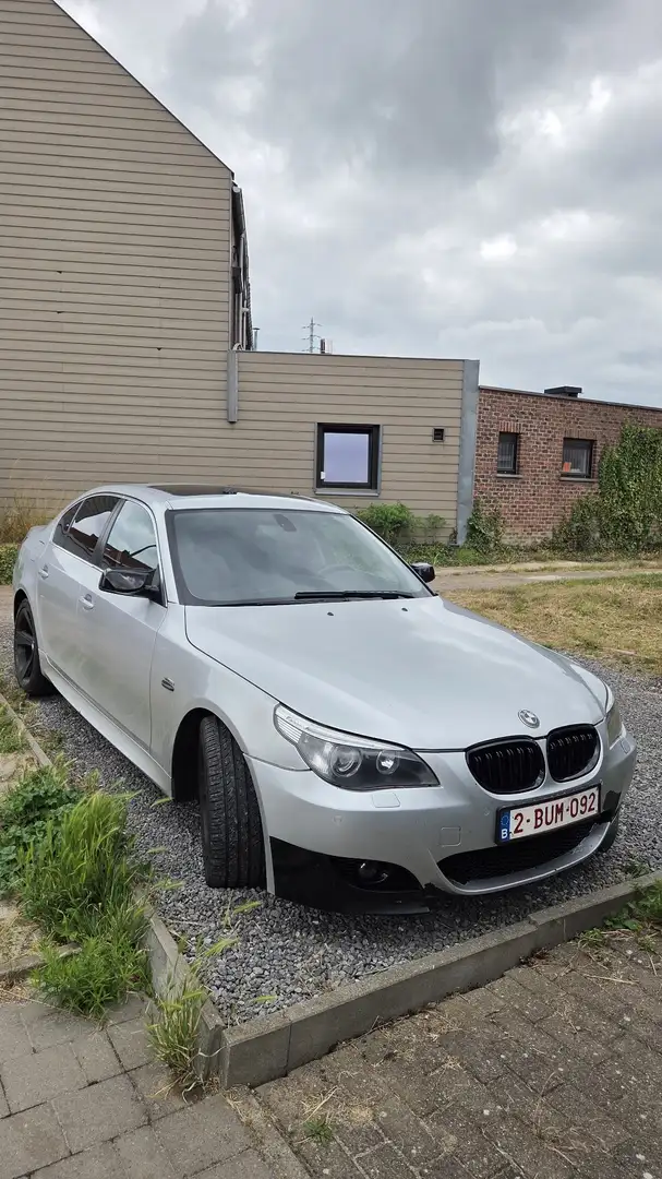 BMW 520 520i - 1