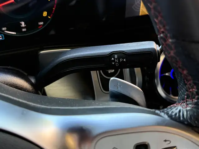 Mercedes-Benz GLB view 25