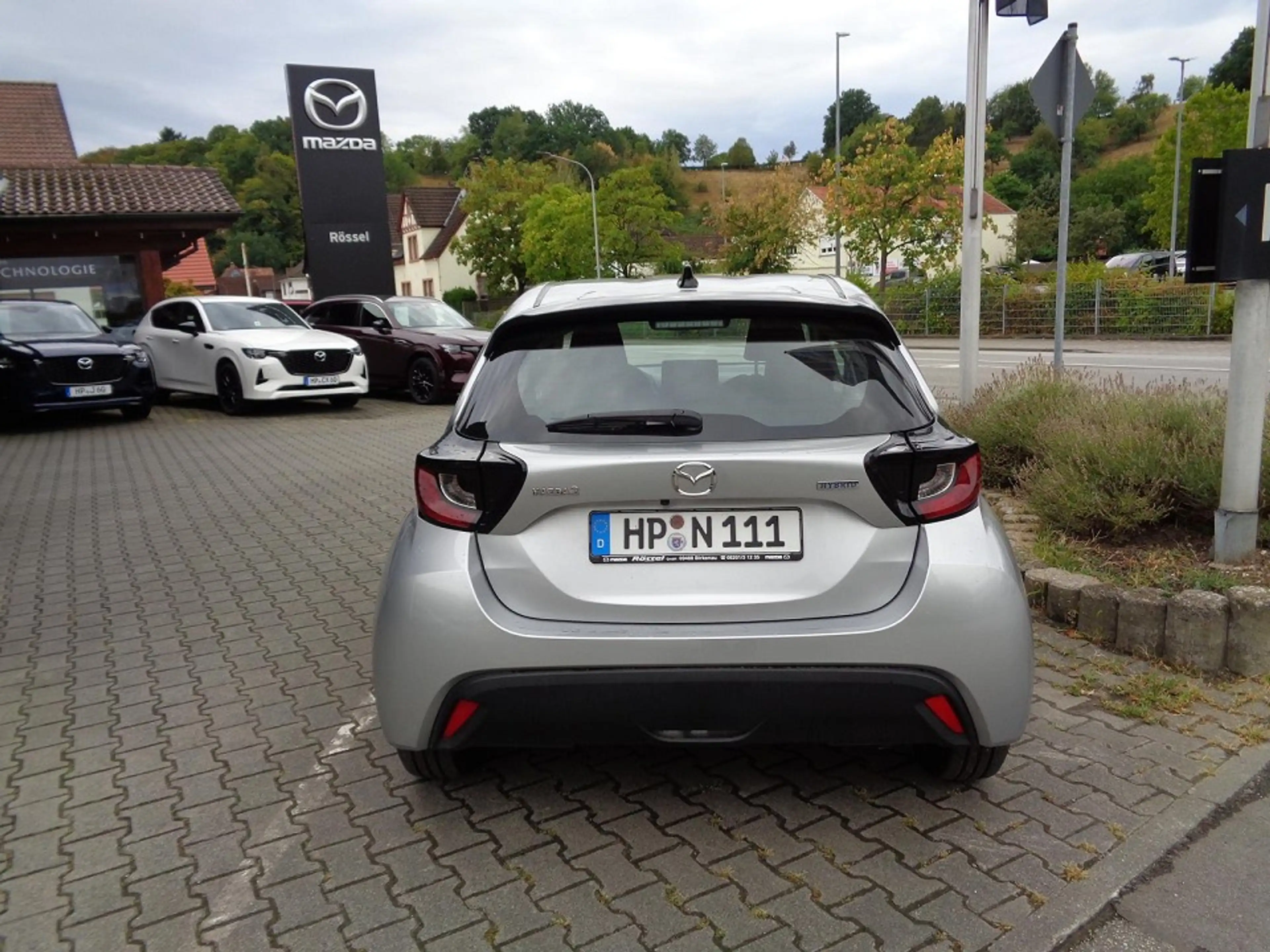 Mazda 2 Hybrid 1.5L Hybrid VVT-i 116 — photo 7