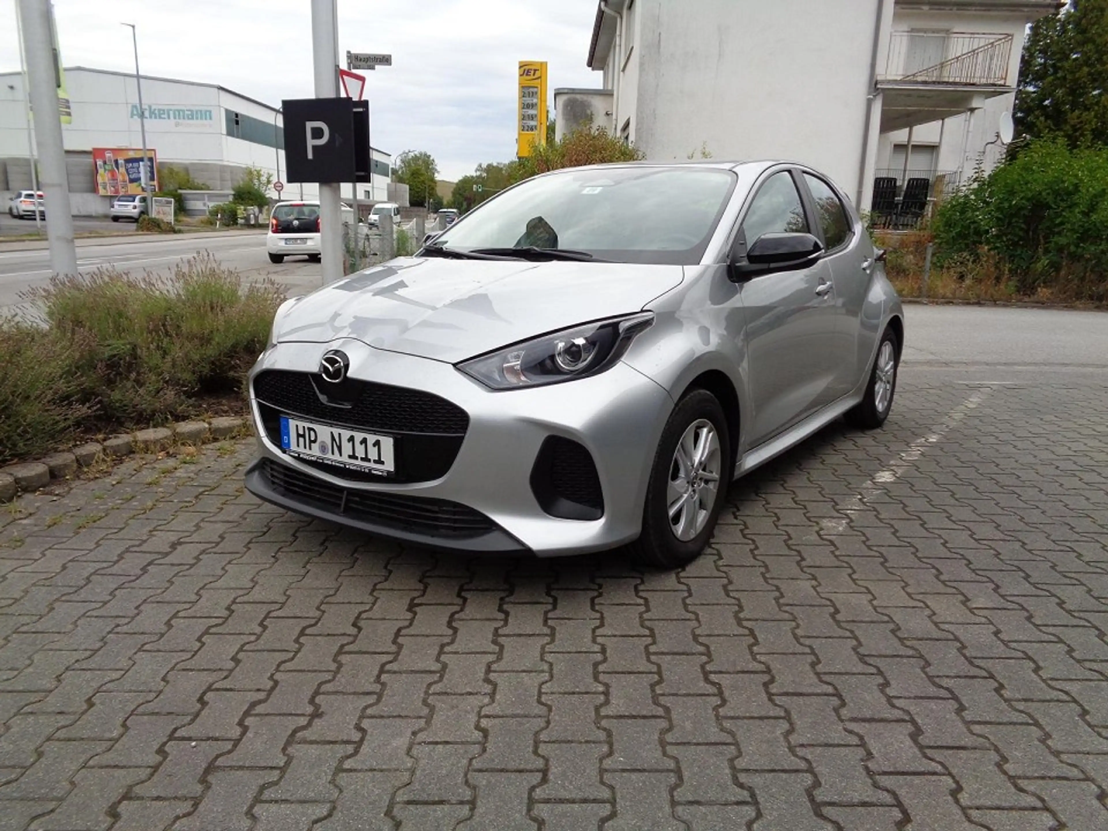 Mazda 2 Hybrid 1.5L Hybrid VVT-i 116 — photo 2