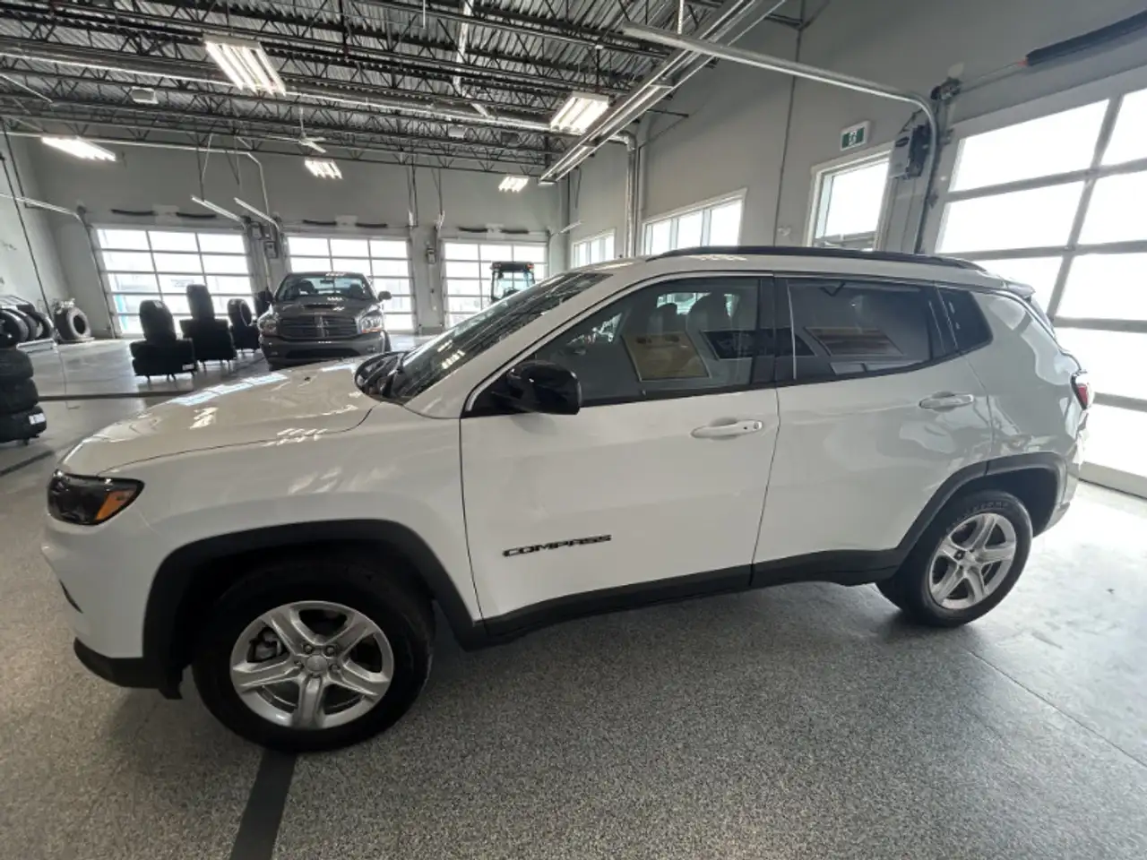 Jeep Compass снимка Jeep Compass
