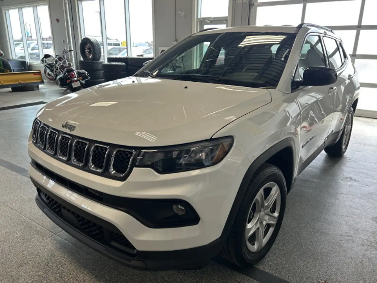 Jeep Compass снимка Jeep Compass