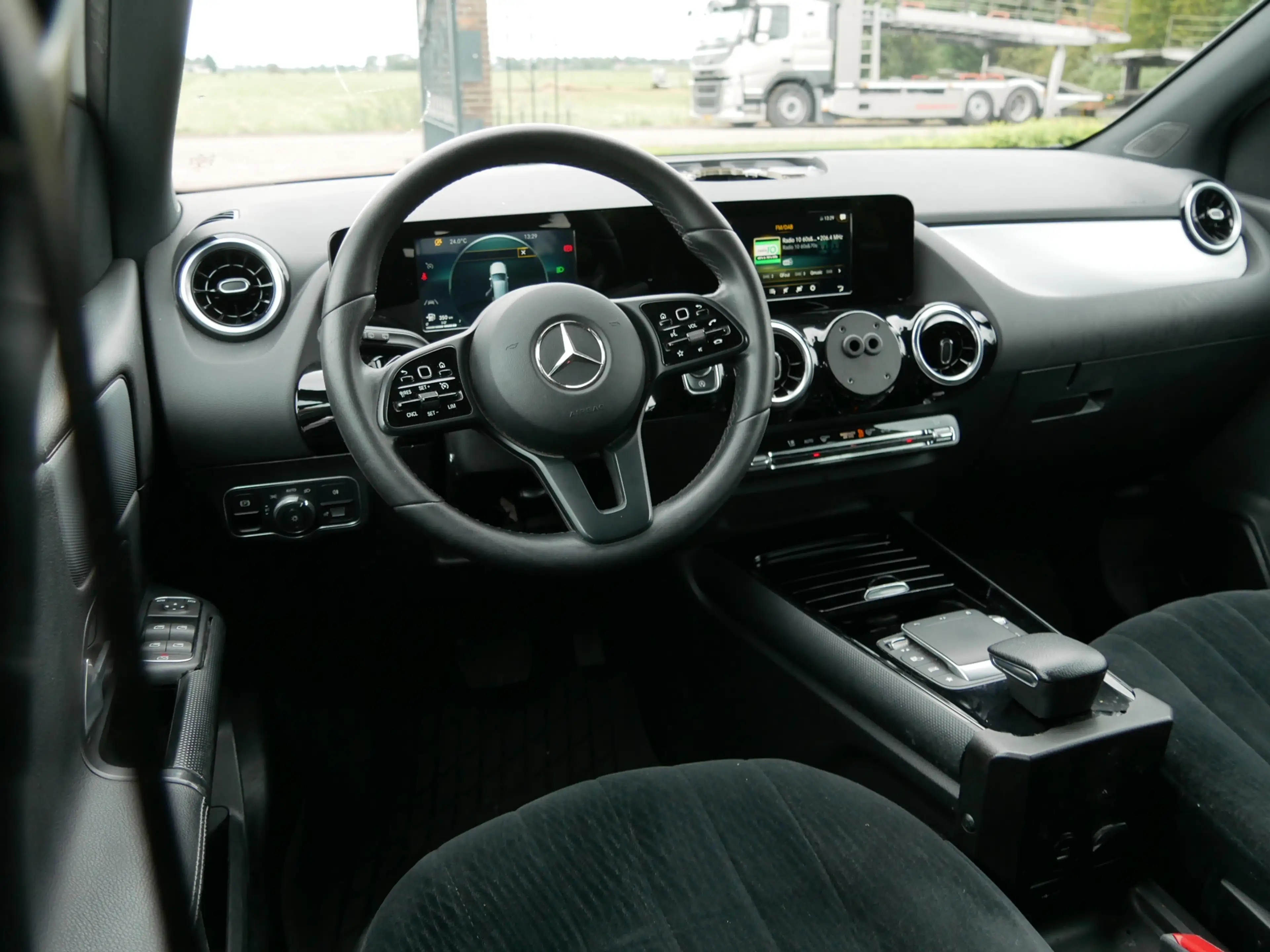 Mercedes-Benz B 200 200d AUT. AC CAMERA ** EX POLICE MARGE CAR ** — photo 14
