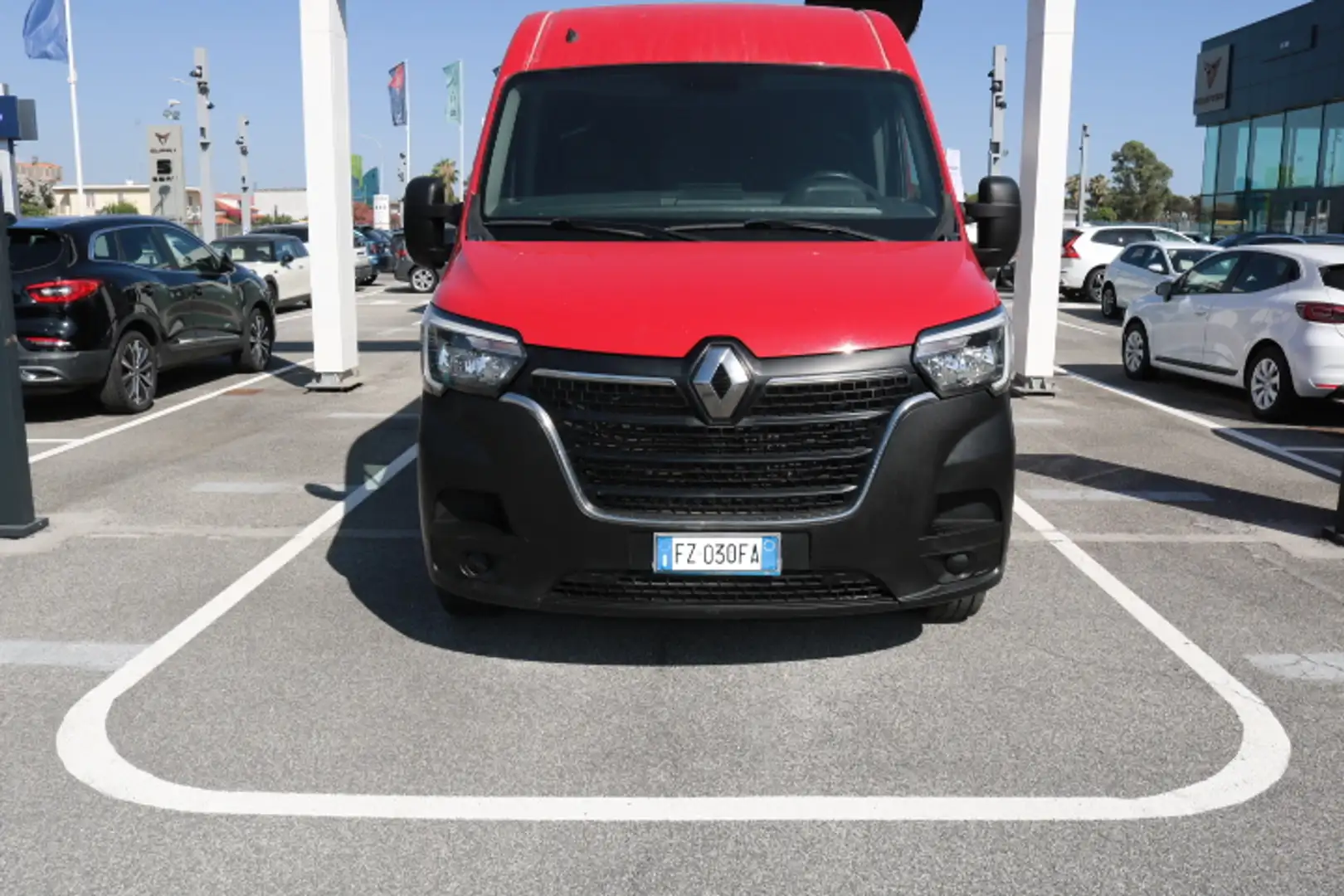 Renault Master T35 2.3 dci 150cv L3H2 Energy Ice Rosso - 2