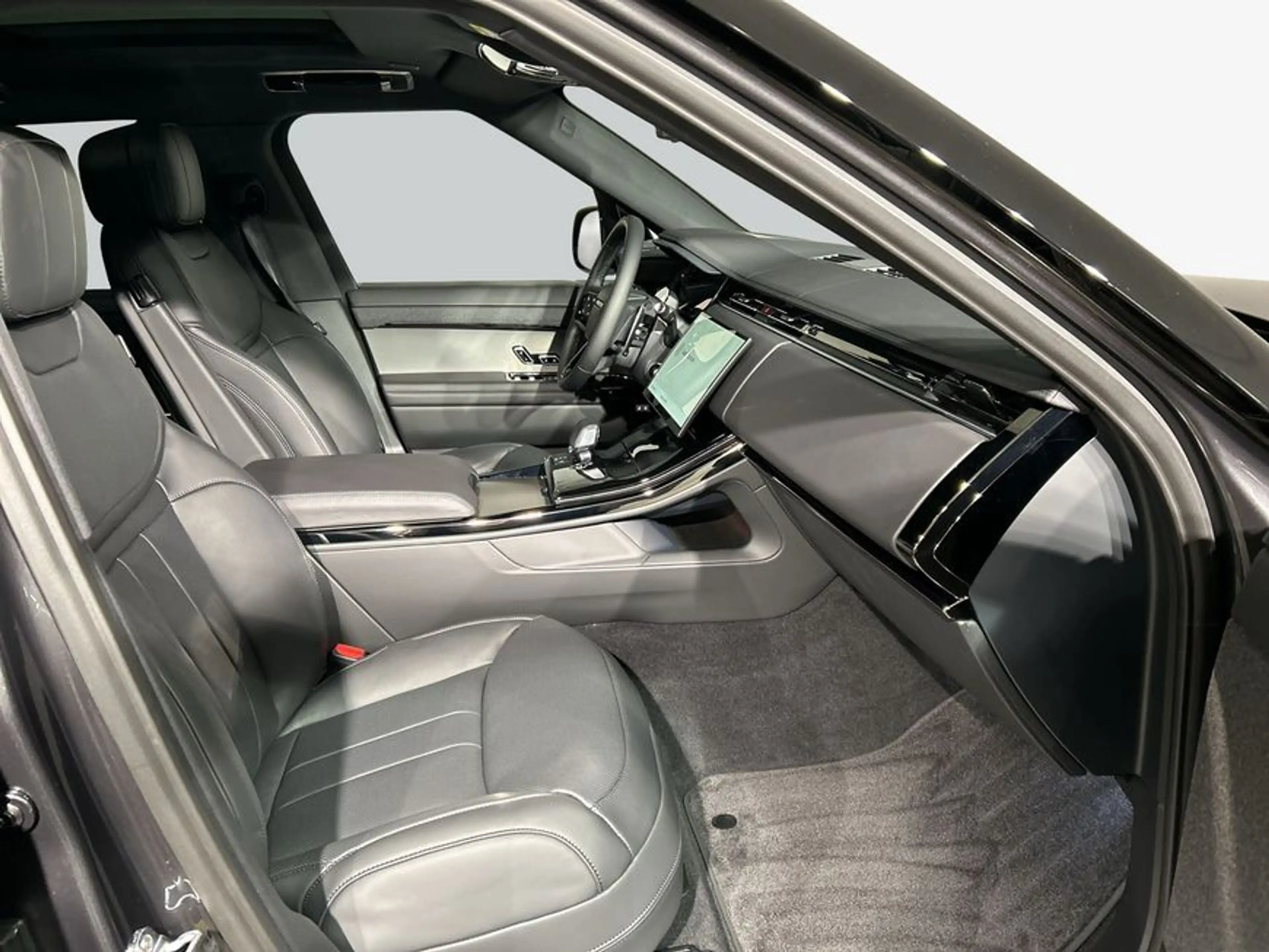 Land Rover Range Rover Sport D300 Dynamic SE 221 kW, 5-türig — photo 3
