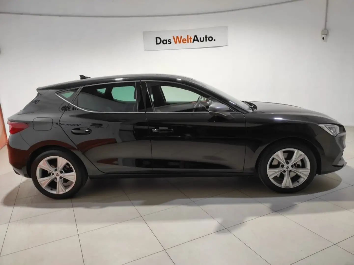 SEAT Leon 2.0TDI CR S&S FR DSG-7 150 Negro - 2