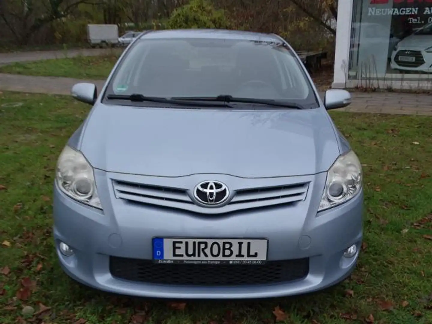 Toyota Auris 1,6 luna // 1.Hd+ECC+el kl.Sp+LM+NSW+SiHz+Temp Blau - 2