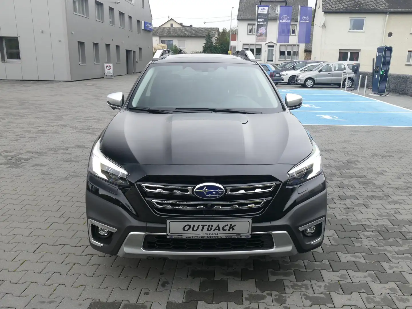 Subaru OUTBACK 2.5i PLATINUM*AHK*STANDHEIZ.*GARANTIE*MWST. AUSW.* Schwarz - 2