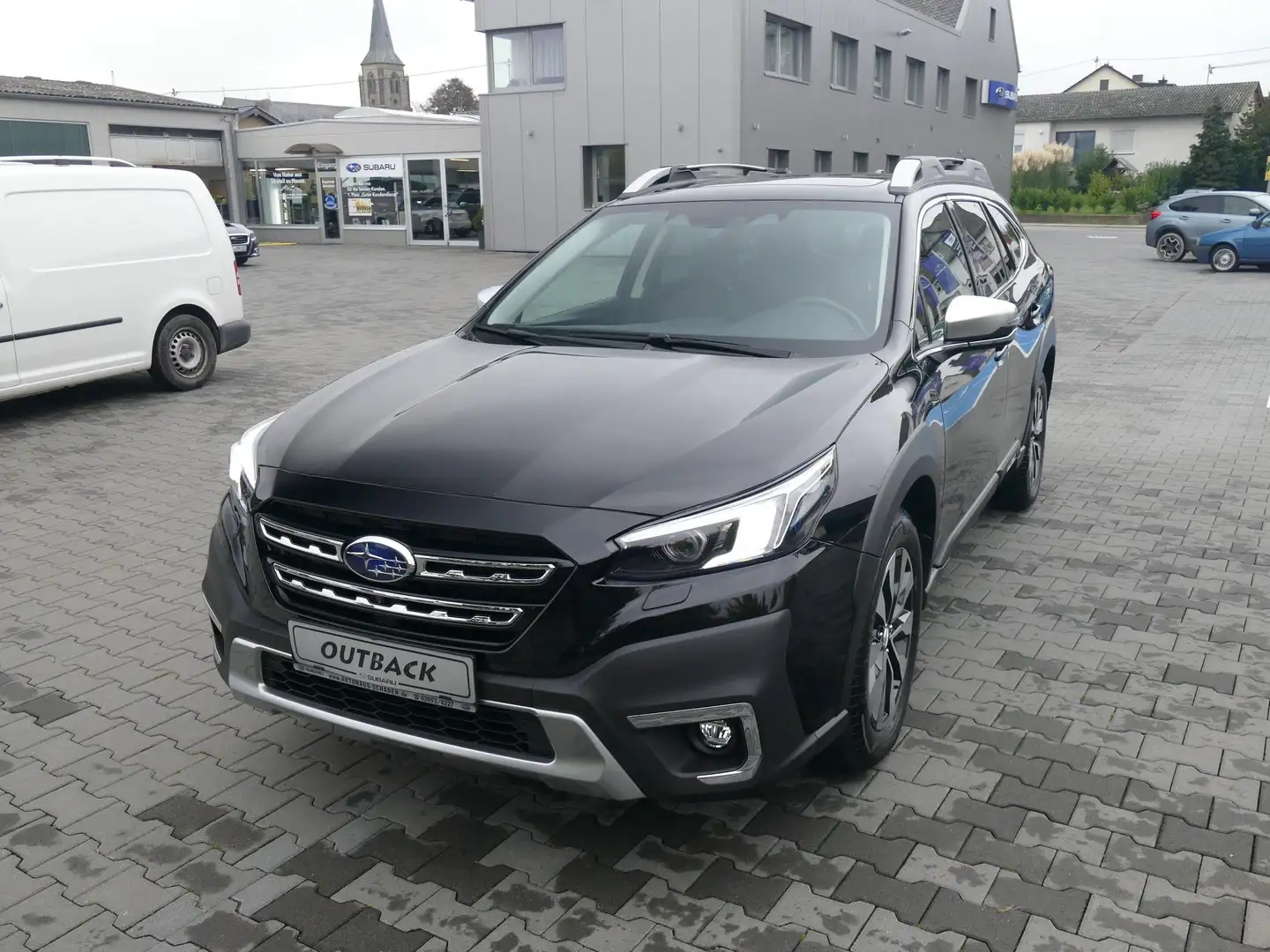 Subaru OUTBACK 2.5i PLATINUM*AHK*STANDHEIZ.*GARANTIE*MWST. AUSW.* Schwarz - 1