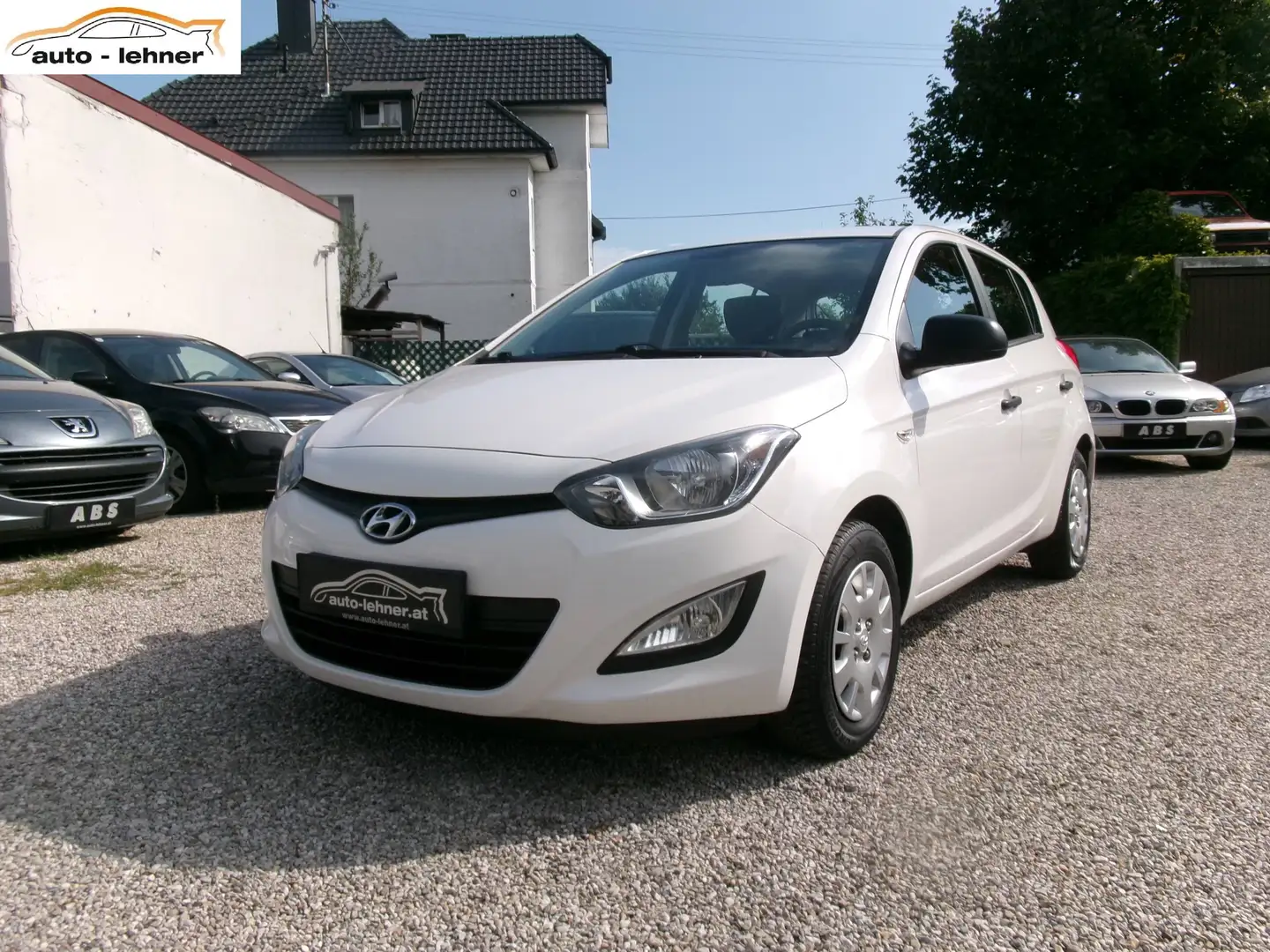 Hyundai i20 i20 1,25 Life Weiß - 1
