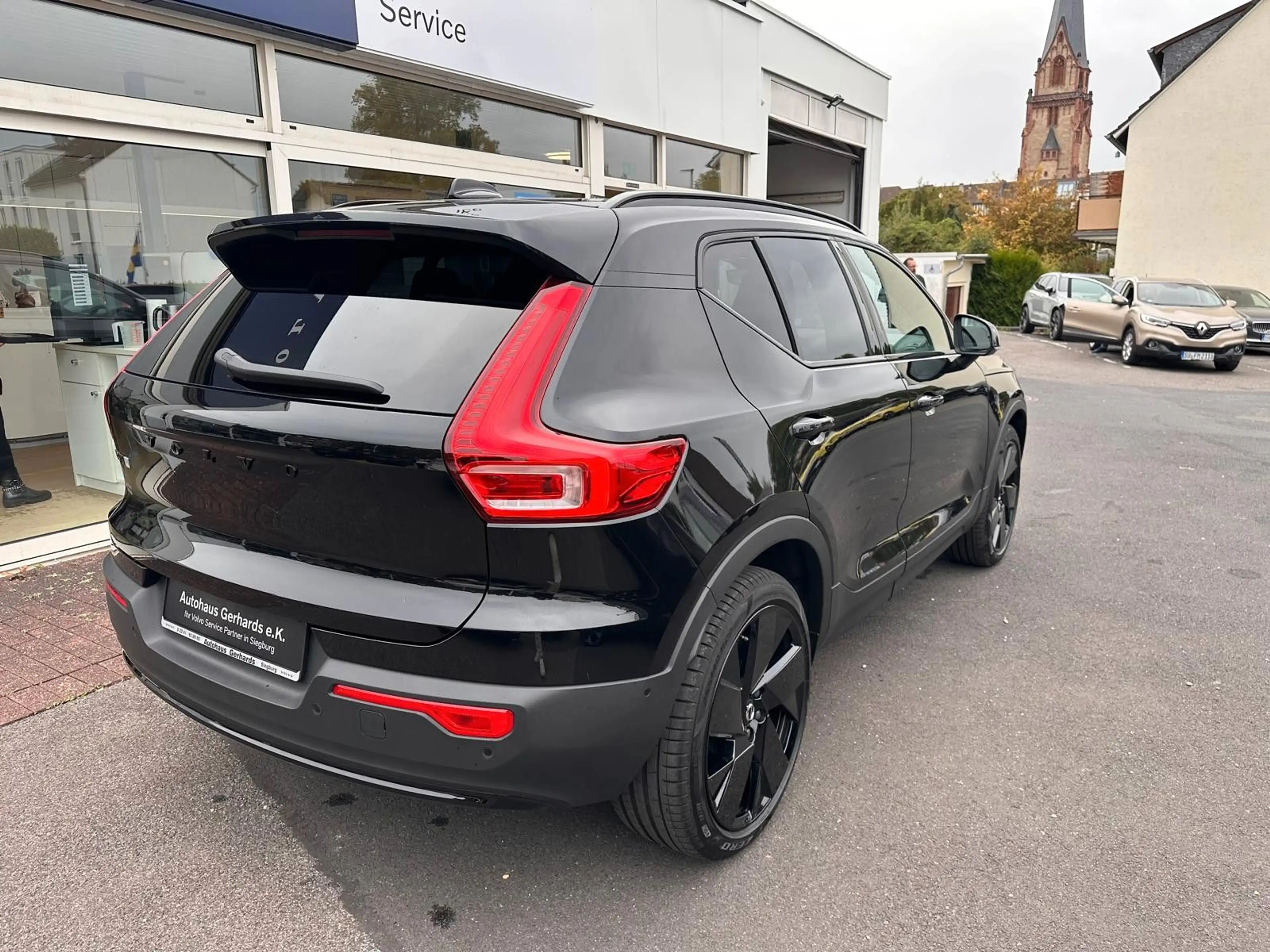 Volvo EX40 RWD LR Ultra Black Edition AHK,Alca,Pano360 — photo 7