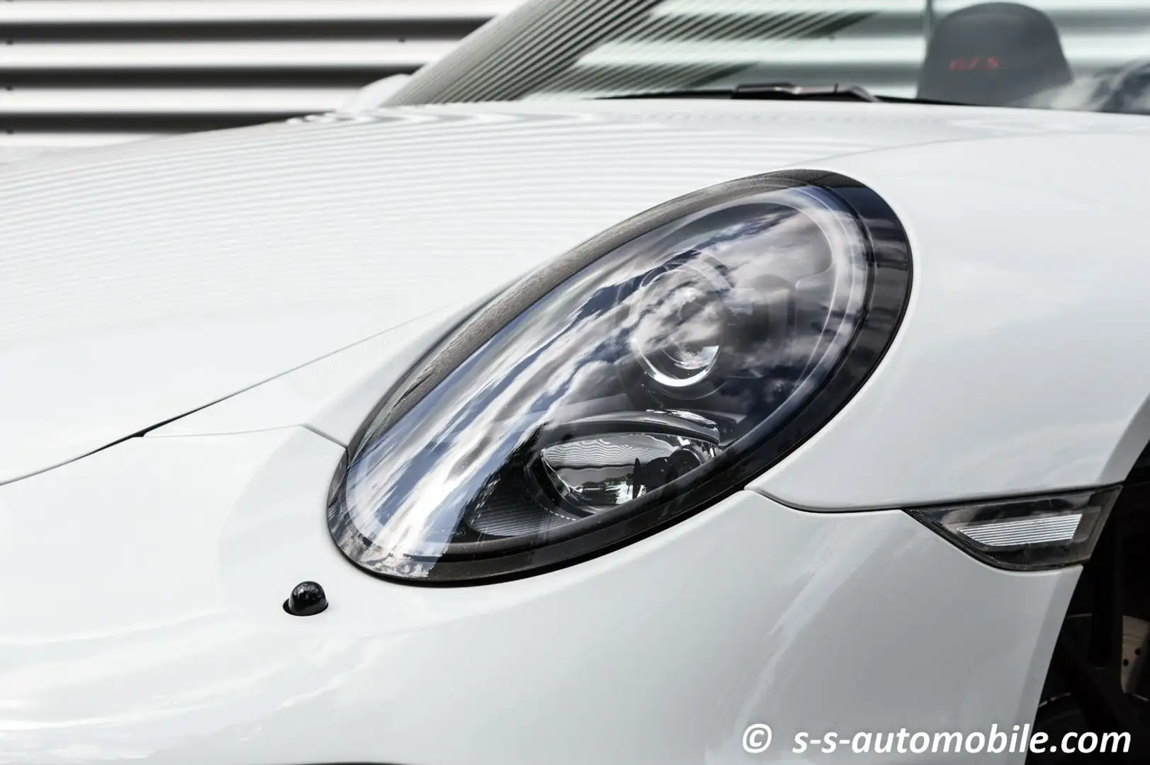 Porsche 991 Carrera GTS Cabrio PDK 18-Wege Carbon BOSE Bianco - 2