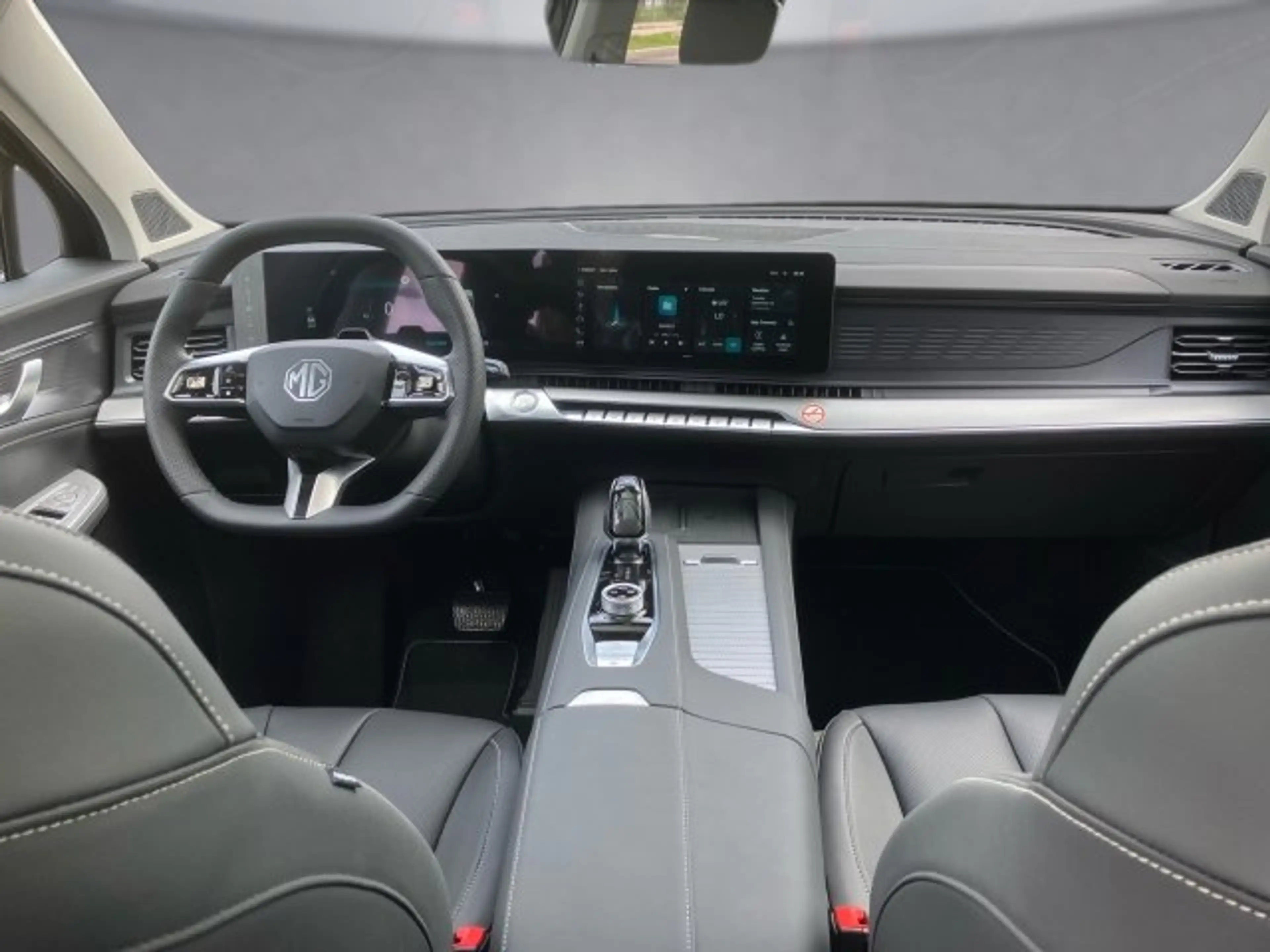 MG MGS9 PHEV Luxury MY25 — photo 9