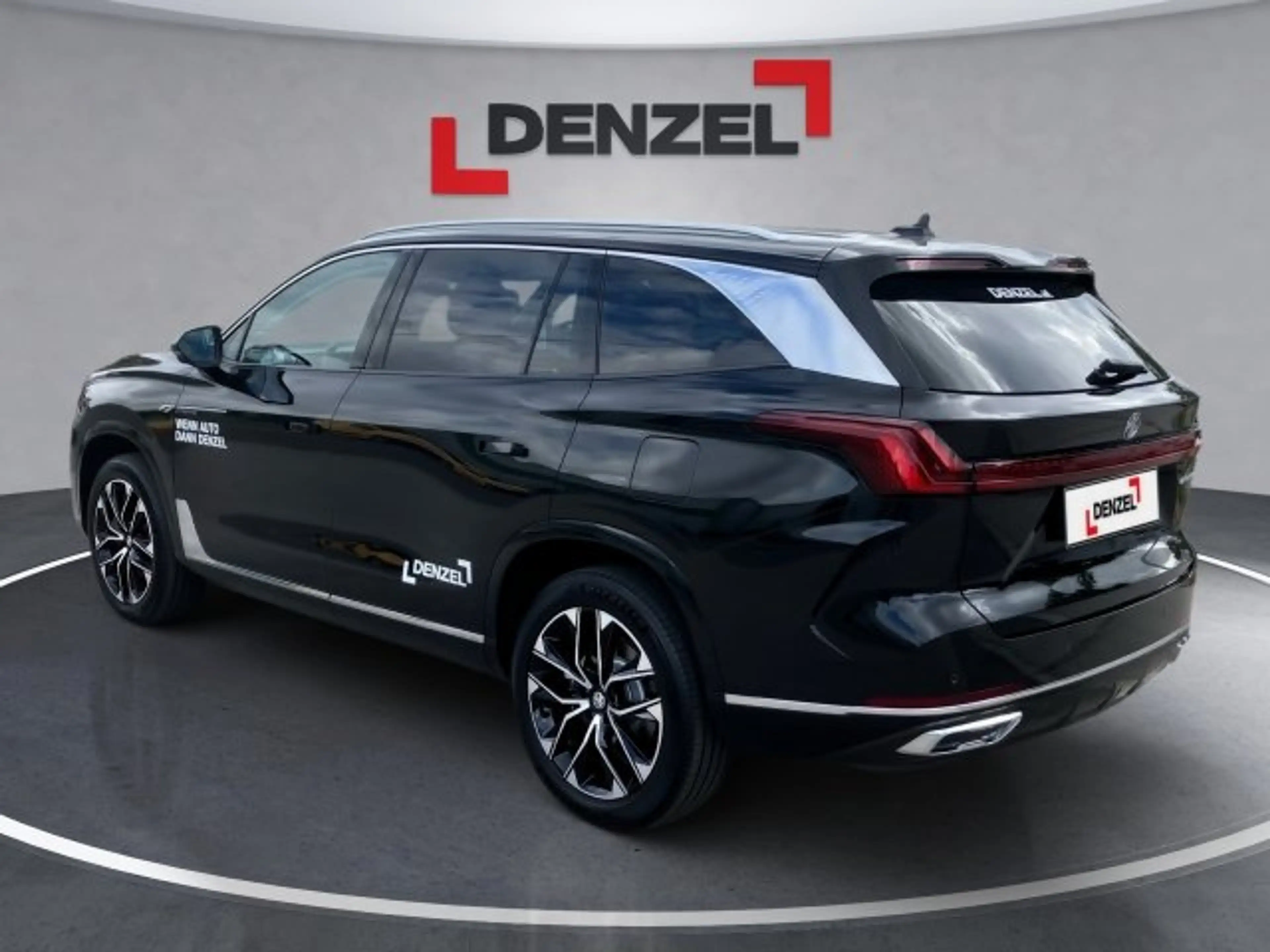 MG MGS9 PHEV Luxury MY25 — photo 3