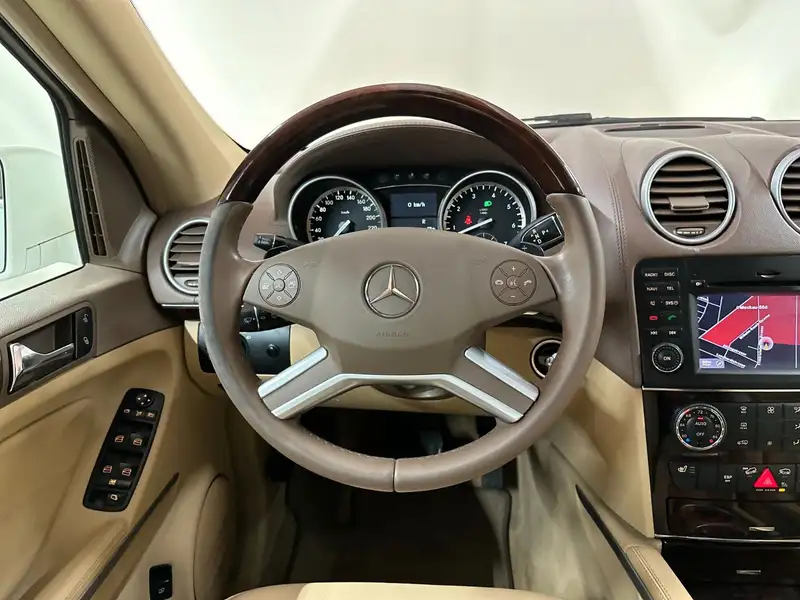 Annonce voiture d'occasion Mercedes-Benz GL 450 - CARADIZE