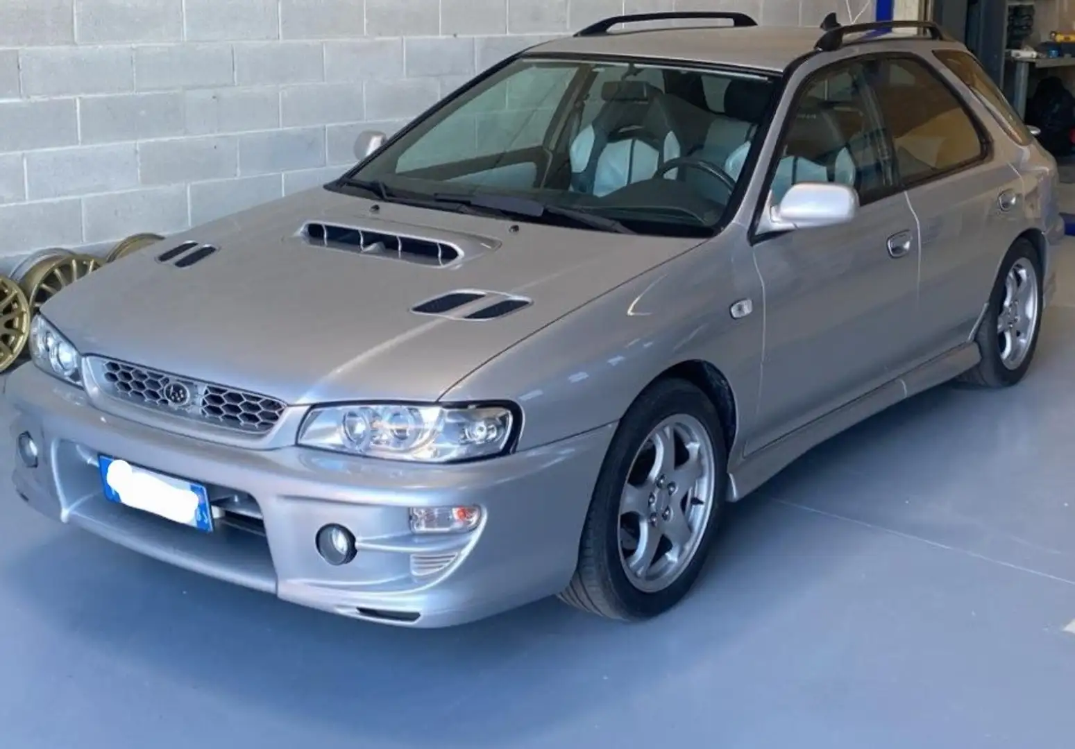 Subaru Impreza CW 2.0 turbo c/2airbag 4wd ITALIANA!! - 1