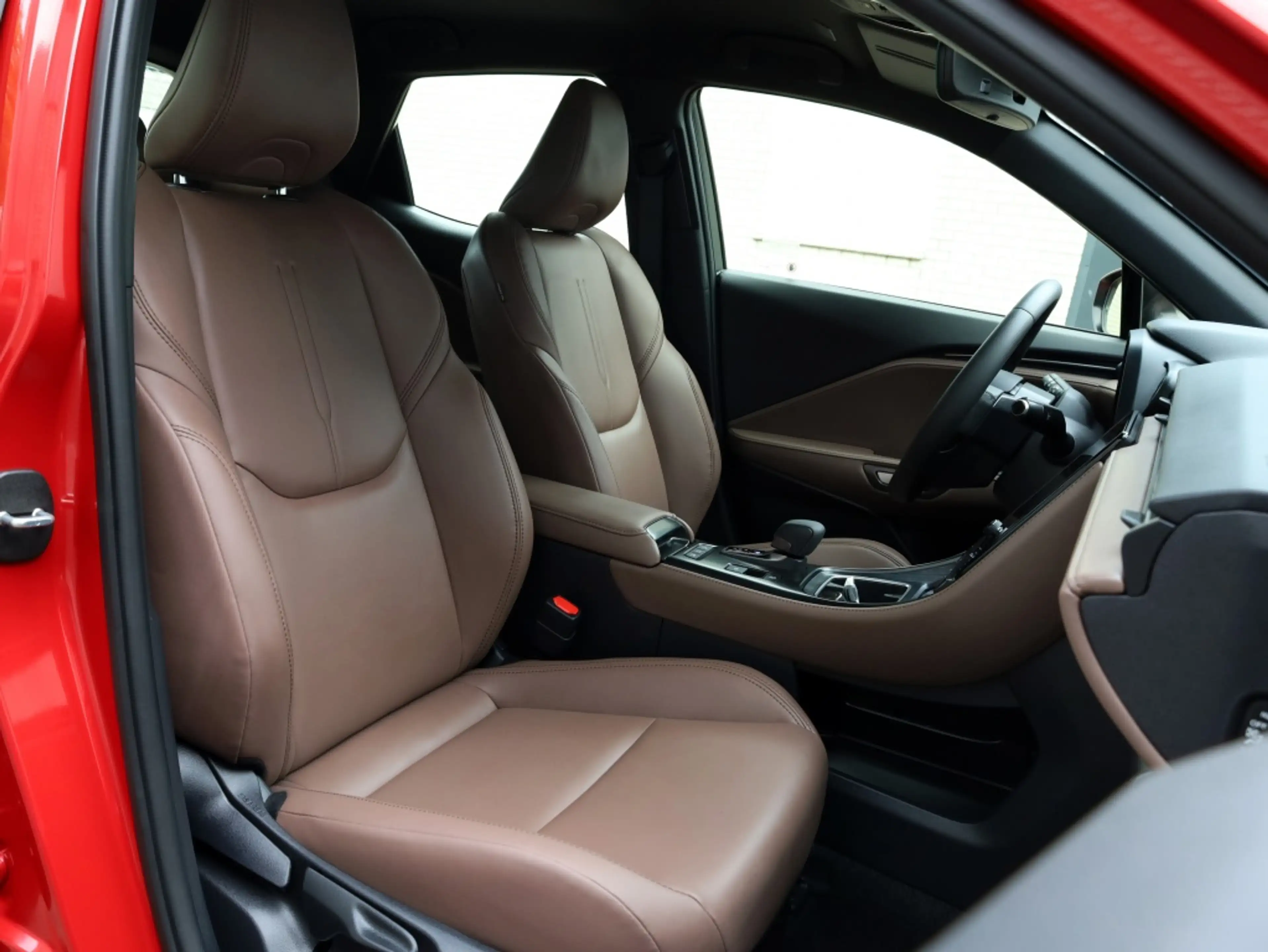 Lexus LBX Elegant 2WD | Advanced Pack | 360 Camera | Mark Le — photo 10