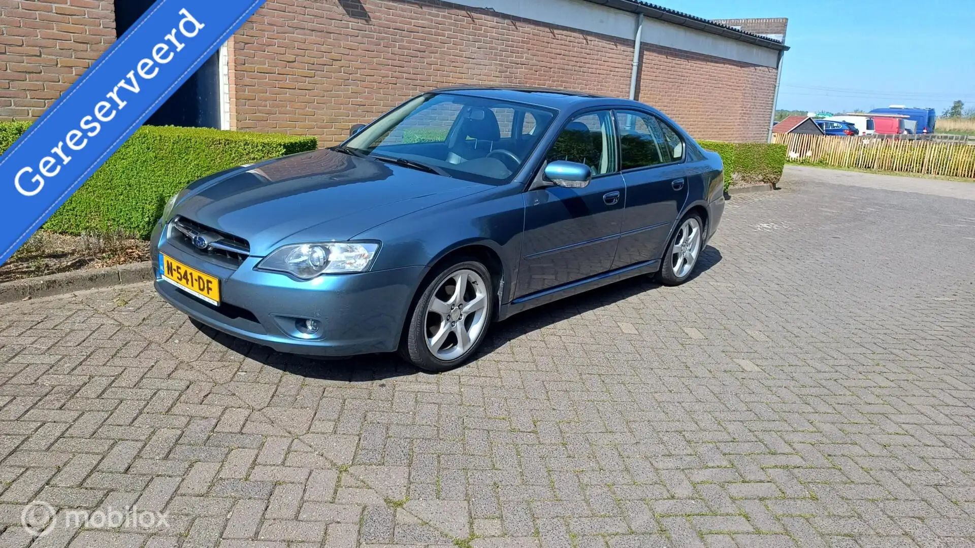 Subaru Legacy 2.0R Executive Blau - 1