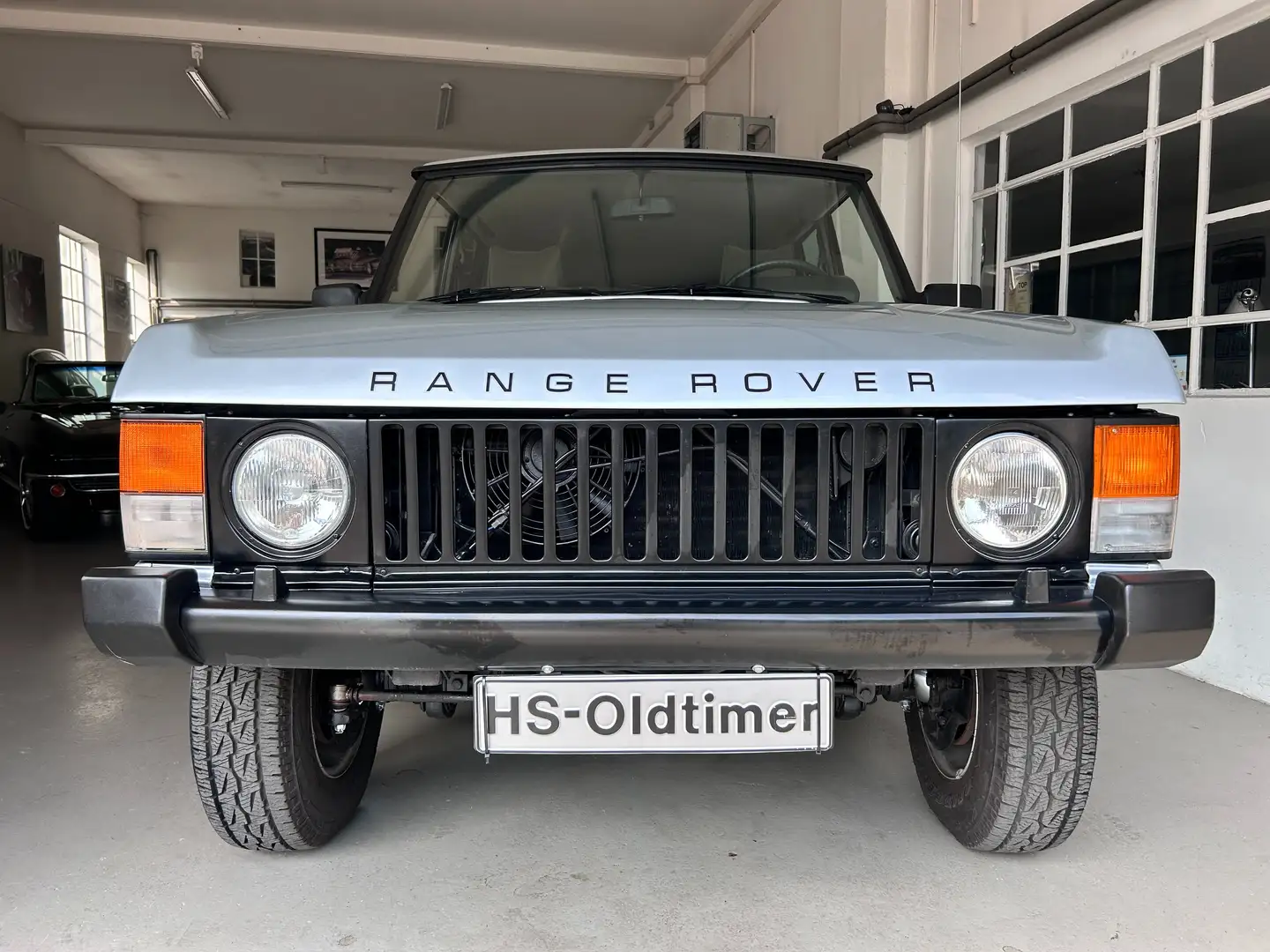 Land Rover Range Rover Classic 3.5 L V8 Silber - 1